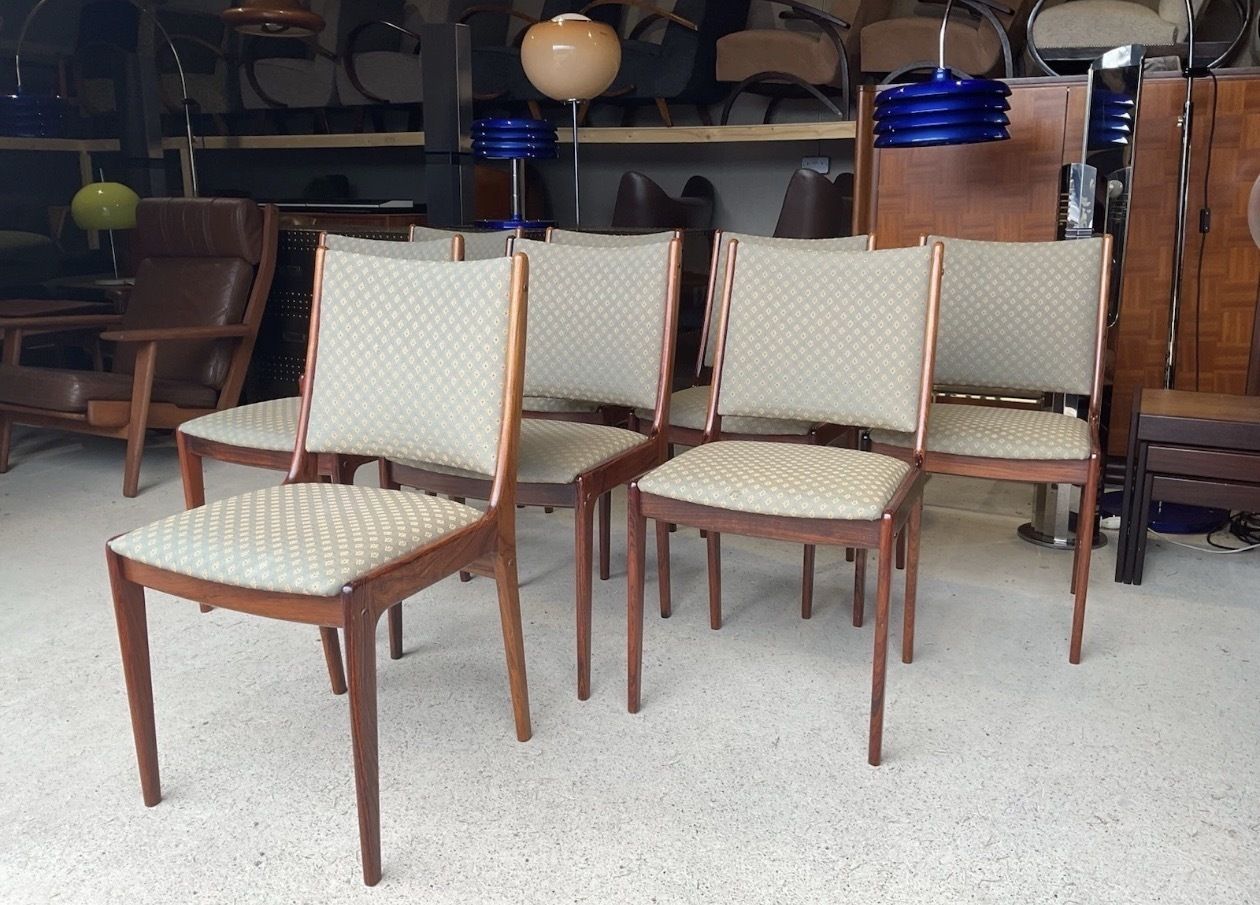 Set Of 8 Danish Dining Chairs By Johannes Andersen For Uldum Møbler photo vinterior