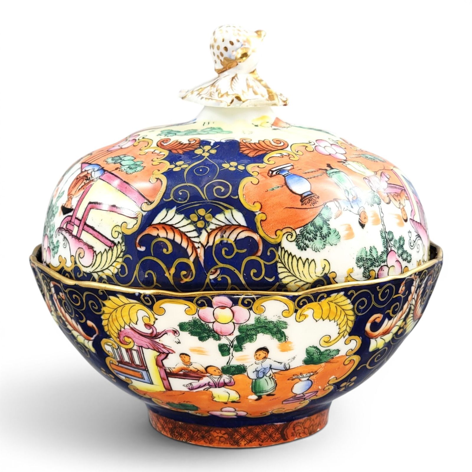 Mason's Patent Ironstone grote gedekte schaal, Chinoiserie-patroon, ca. 1820