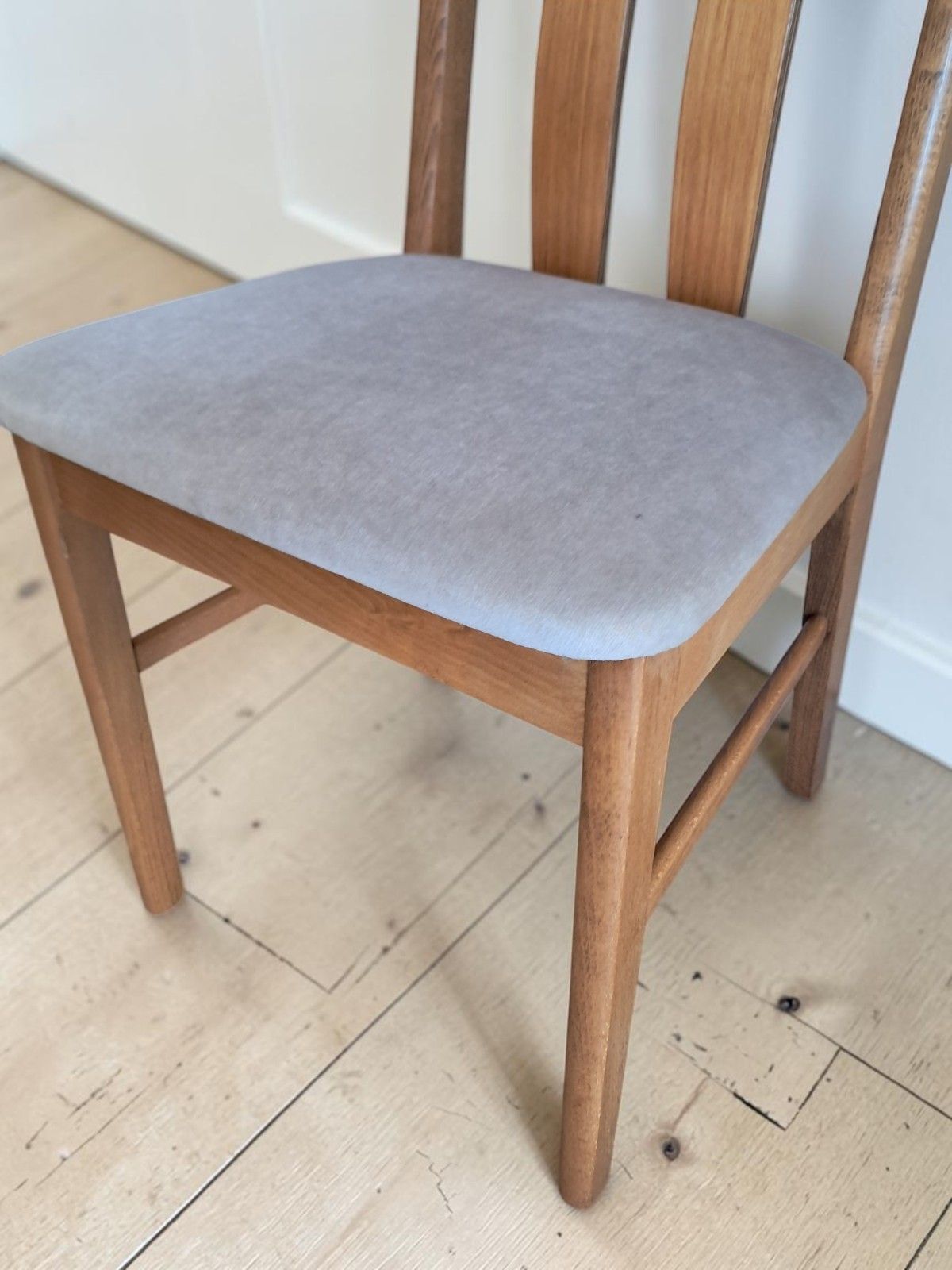 395.0 Vintage Mid Century G Plan Style Light Teak Dining Chairs – Set Of 4 (1970s) photo