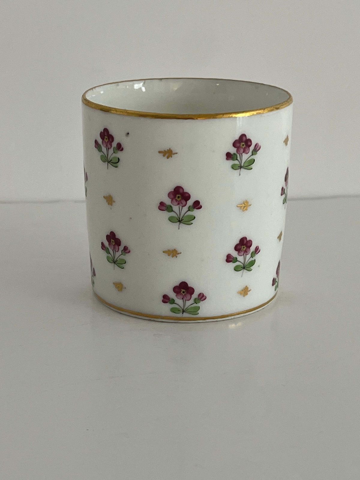 Old Paris Porcelain Koffiekopje Bloemtakjes Polychroom, Frans, ca. 1795 photo buy