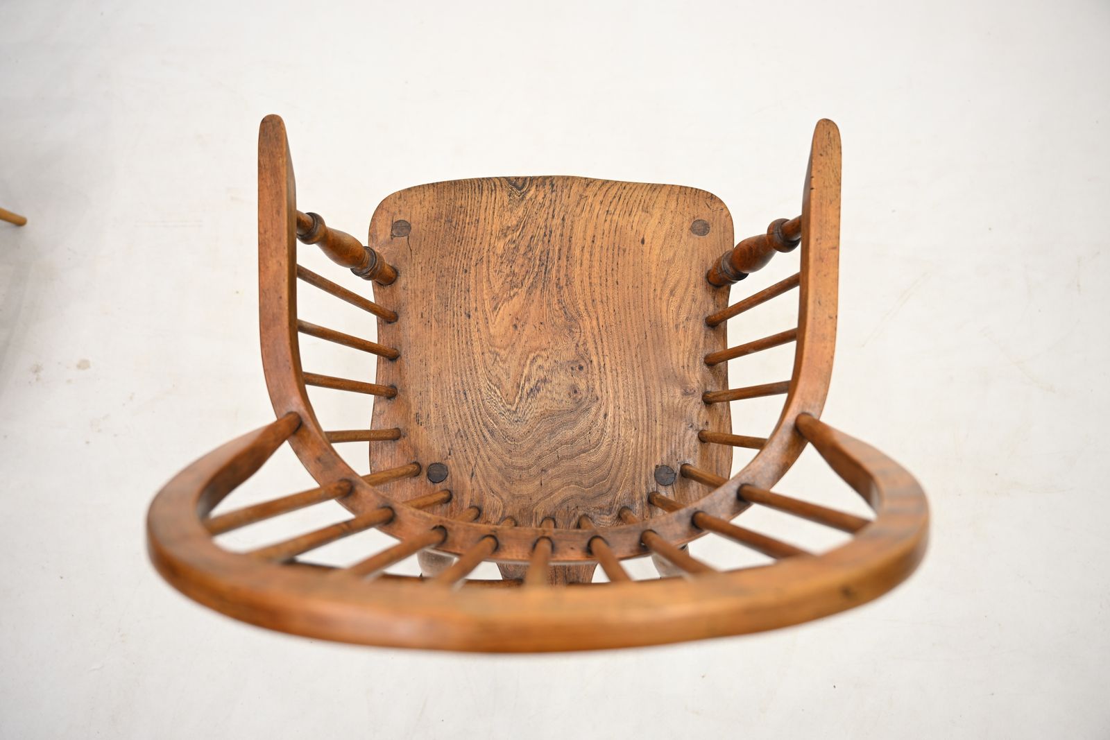 227.0 Stick Back Windsor Chair Elm And Beech Antique Bow Back Carver Free* Uk Delivery photo