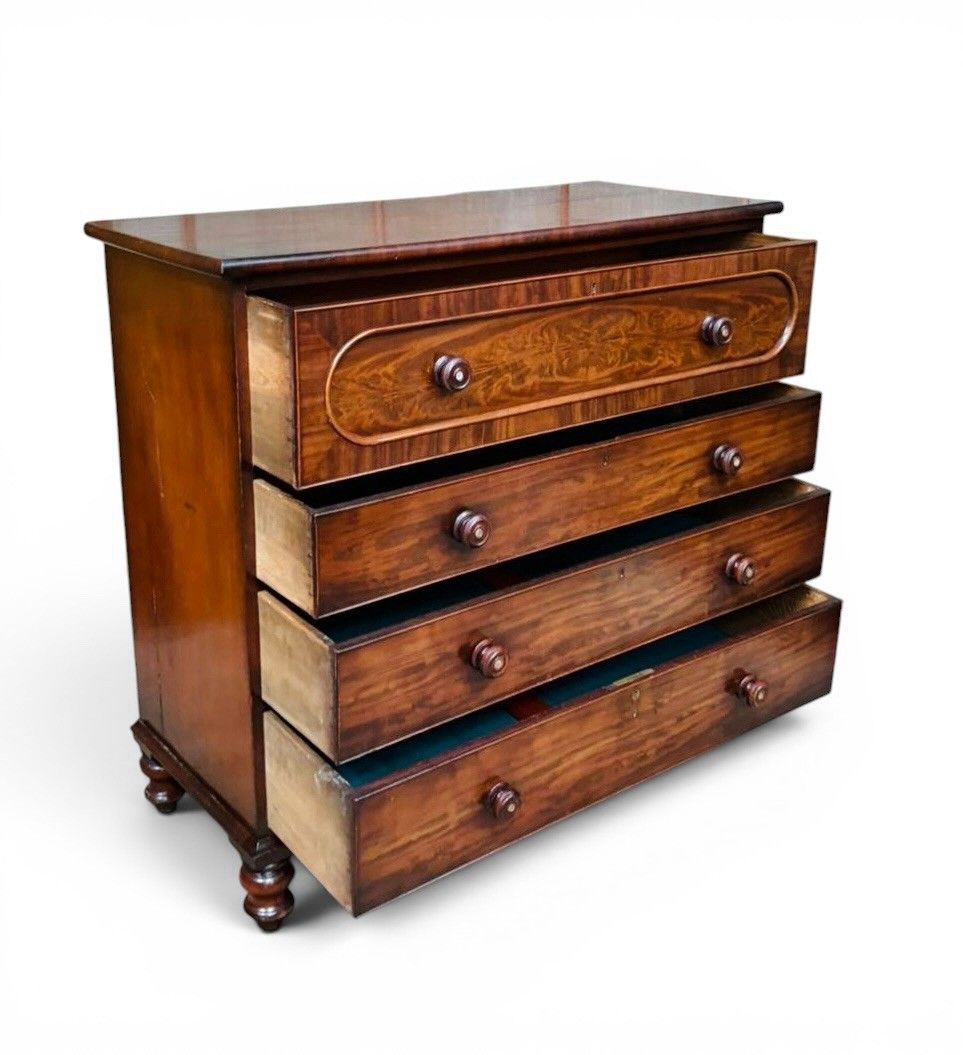 photo vintage Antique Mahogany Chest Of Drawers Superior Quality Victorian Feathered Inlay