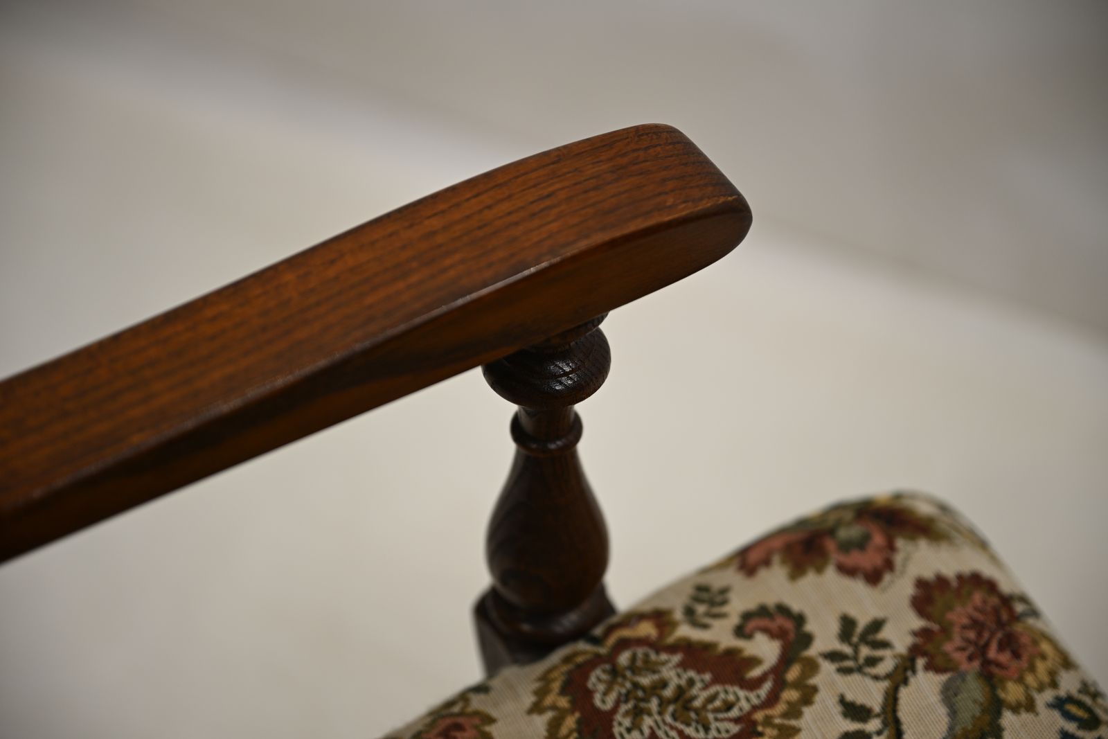 photo vintage 2 Old Charm Dining Chairs Carvers Solid Oak Tudor Brown Trellis Free Uk Delivery