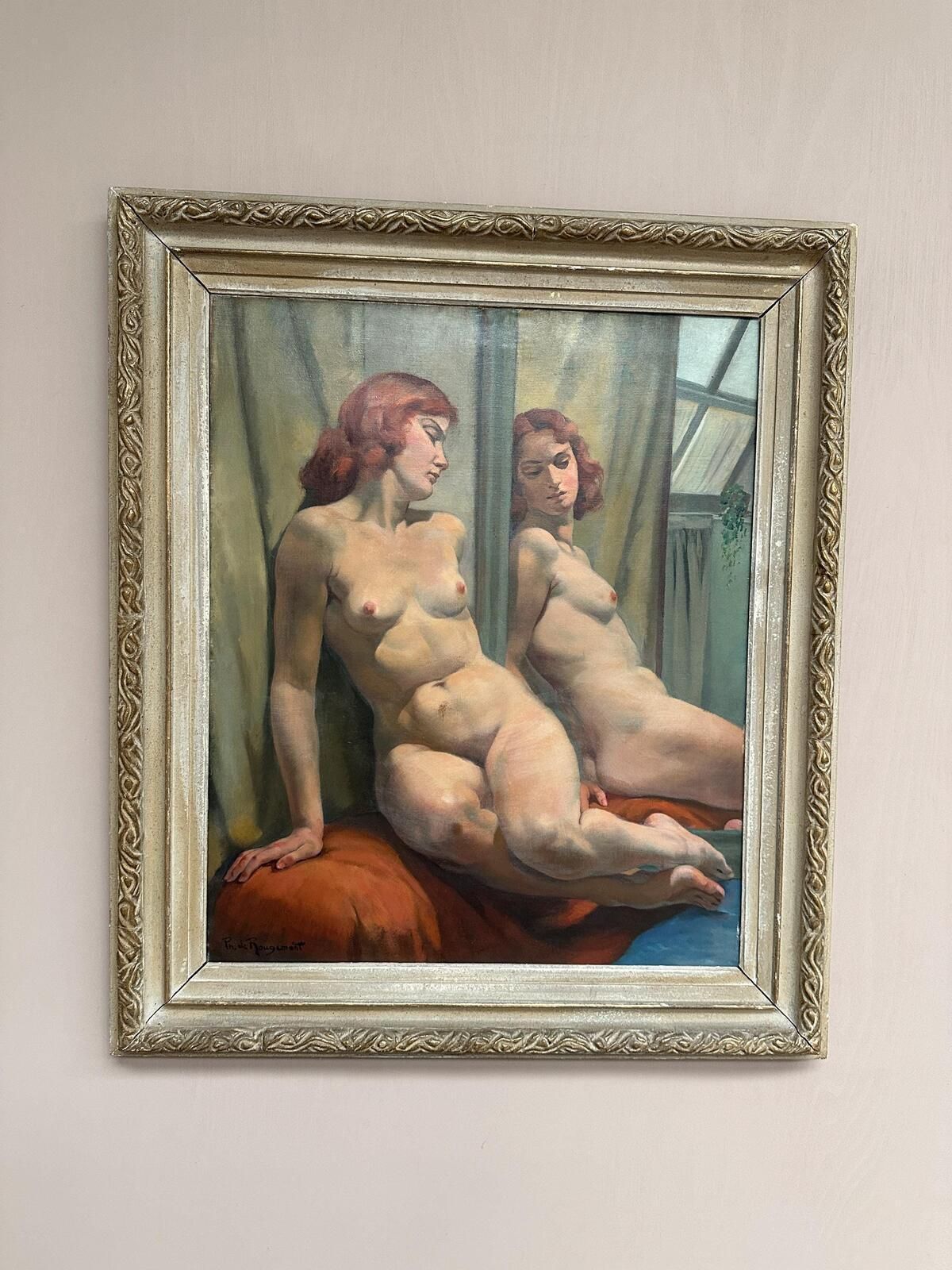 photo vinterior Original French Oil On Canvas – Sittande Kvinna Vid Spegel – Philippe De Rougemont (1891–1965) – Vintage & Framed 95 × 80 Cm (37.4" × 31.5")