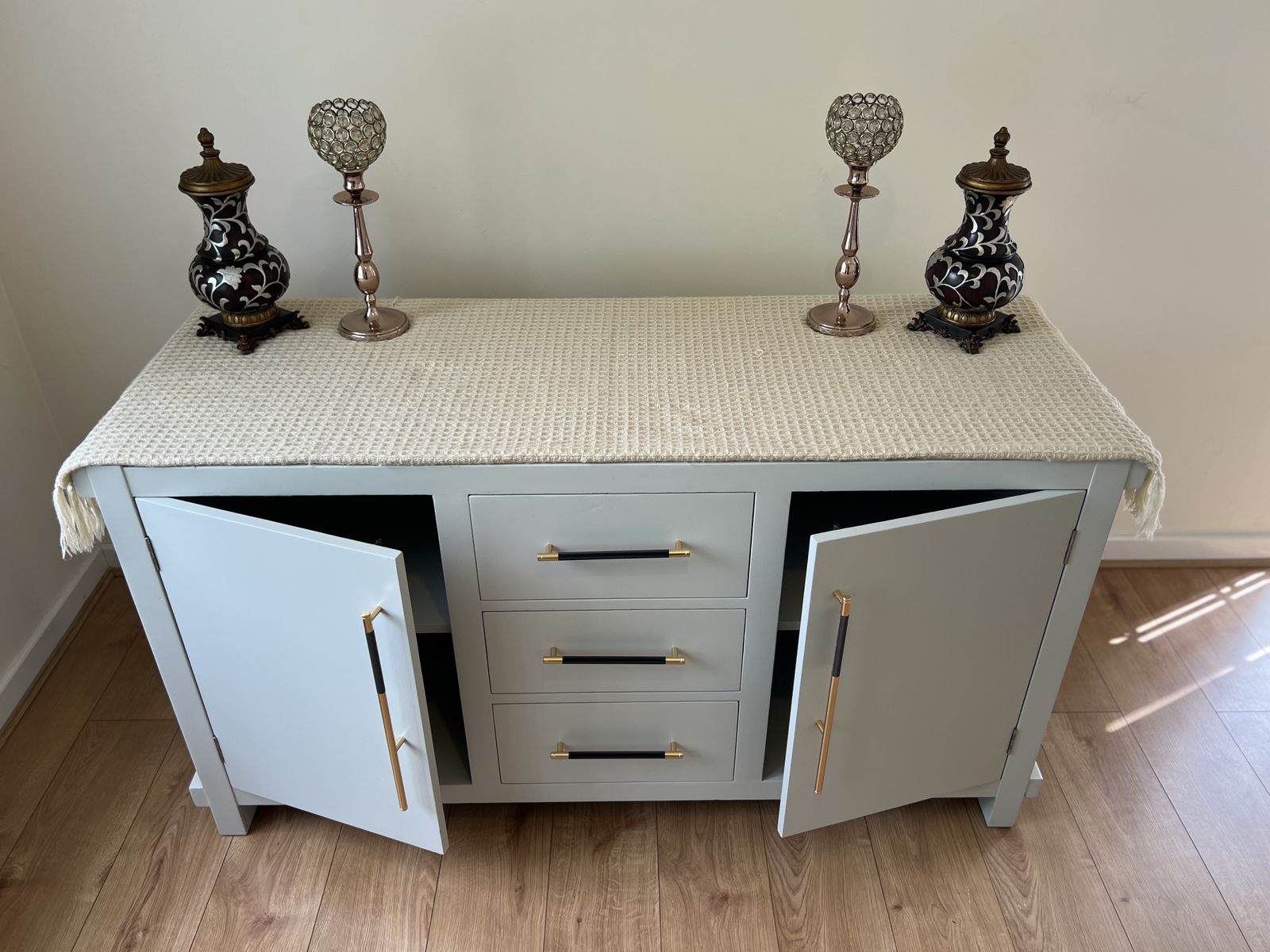 Premium Solid Wood Light Grey Large Sideboard Modern Furniture Rrp  £650! photo furniture
