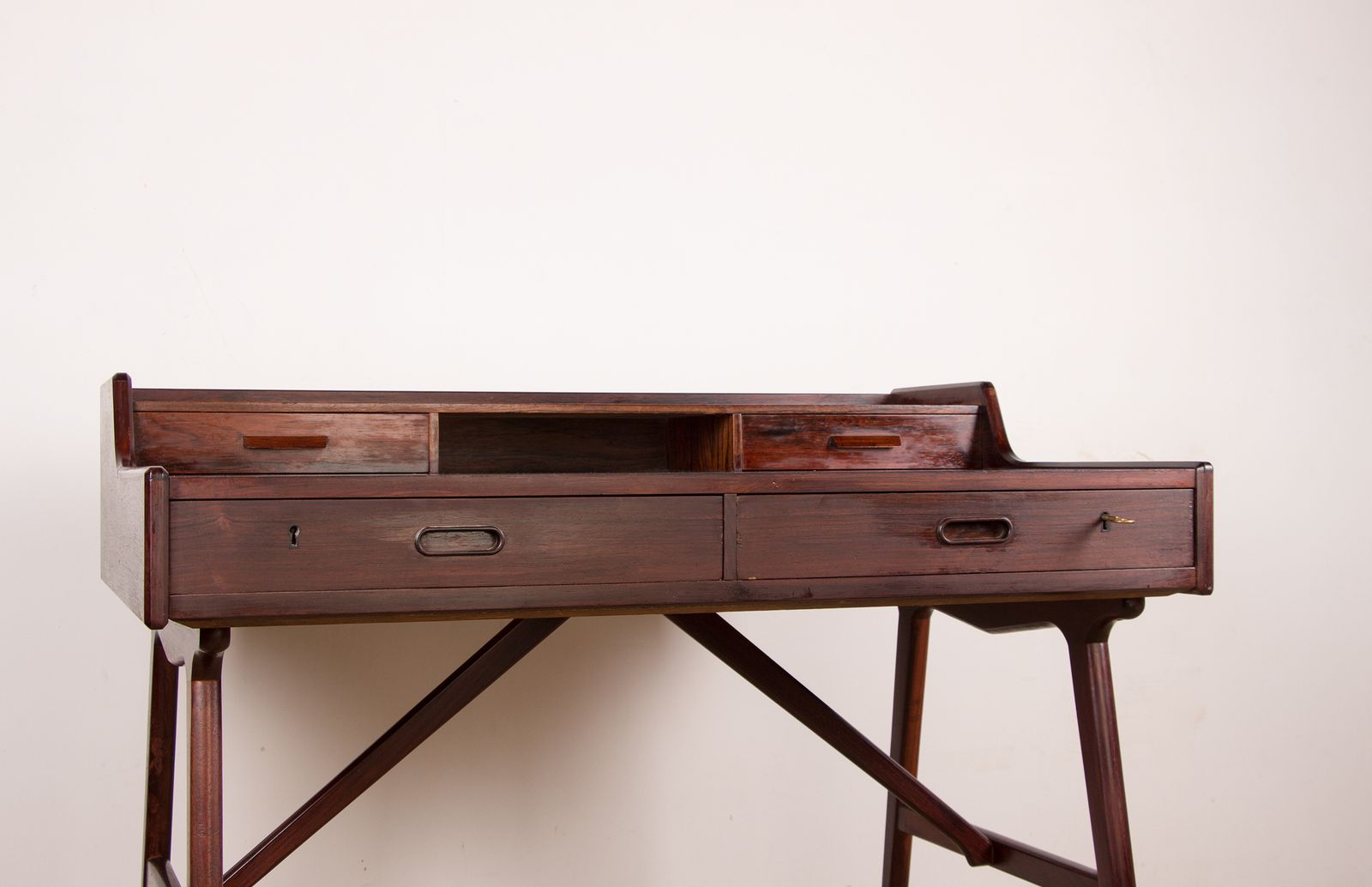 Danish Rosewood Desk, Model 56 By Arne Wahl Iversen For Vinde Mobelfabrik 1960. photo for sale