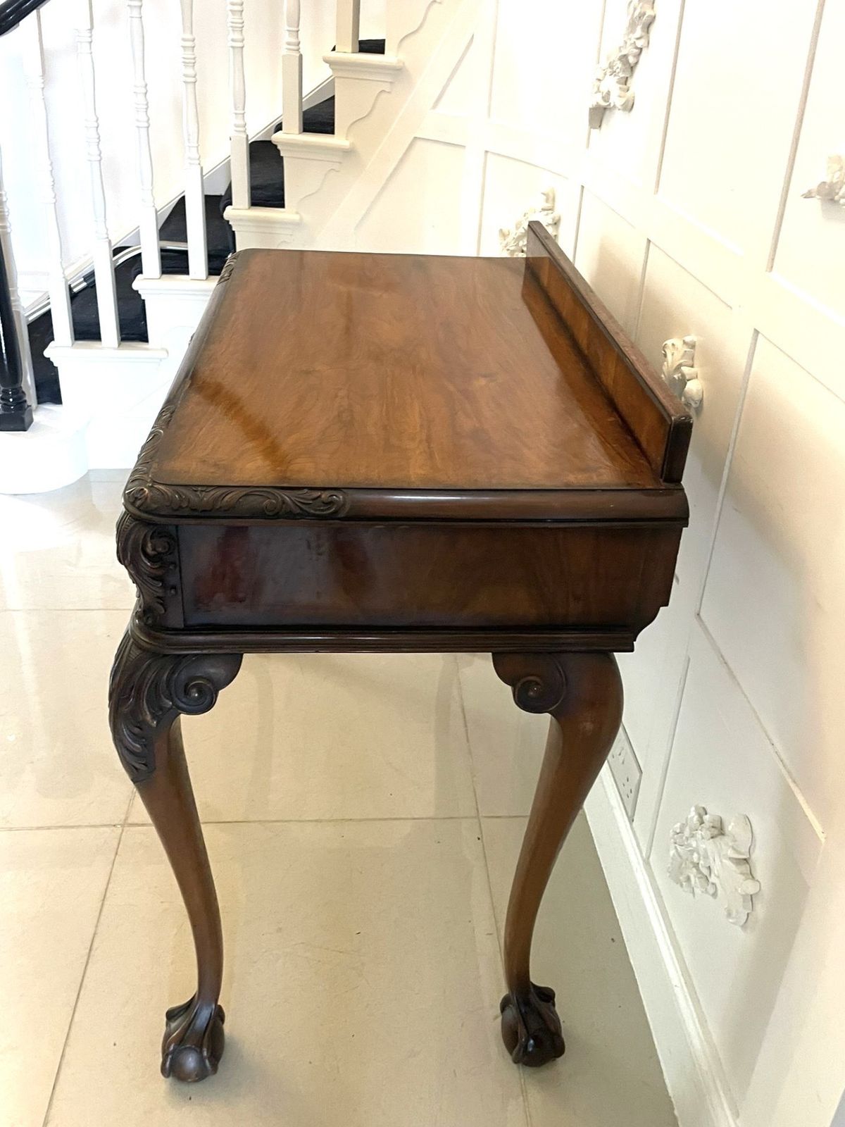 Superb Quality Antique Early 20th Century Carved Burr Walnut Hall Table By Maple And Co. photo vinterior