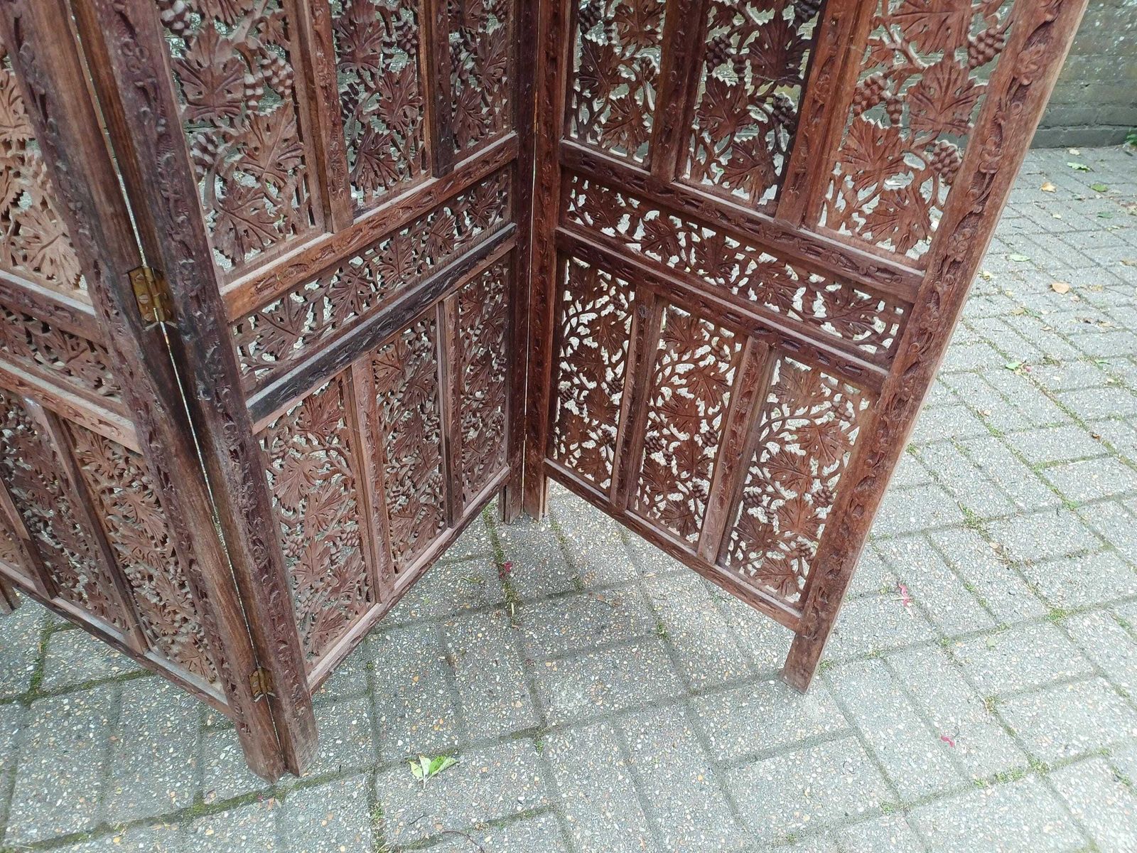 Large Vintage Middle Eastern Hand Carved Hardwood Folding Screen Room Divider Grapevine Vanity Screen 72” photo 495.0
