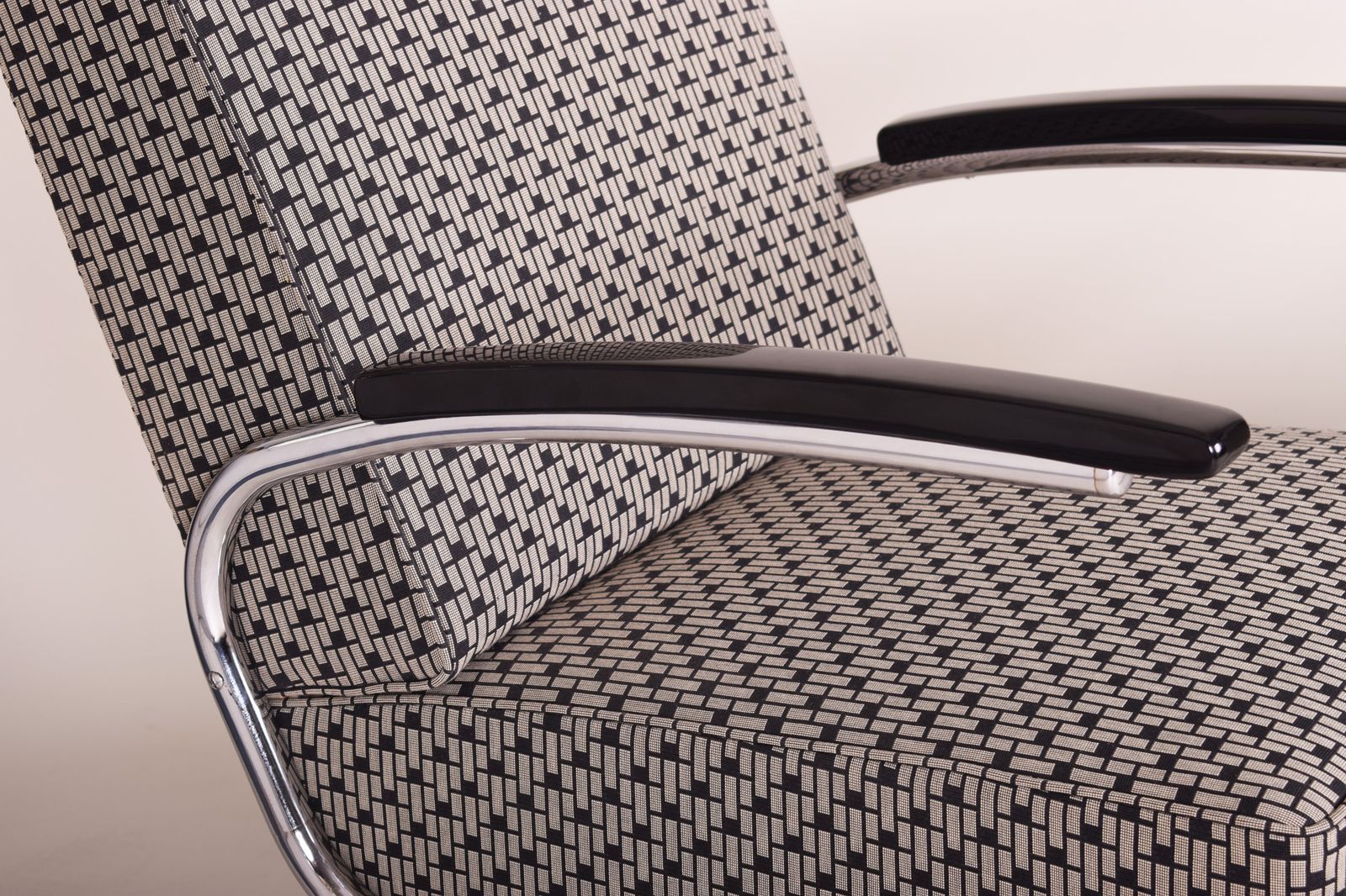 Pair Of Restored Bauhaus Armchairs, By W. Gispen For Mücke Melder, Czech, 1930s photo vinterior