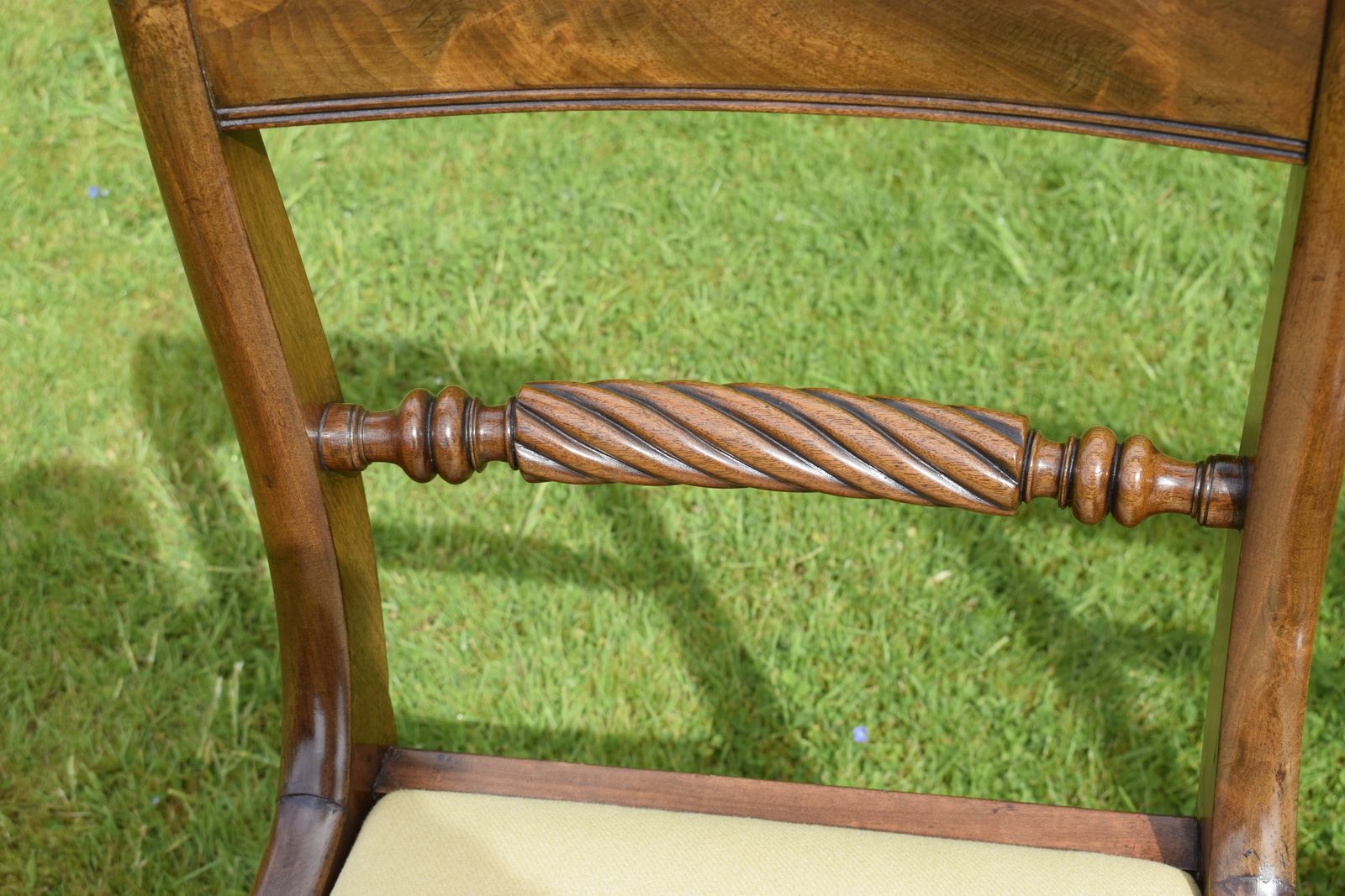 photo vintage Pair Of Regency Chairs, 1800s, Mahogany