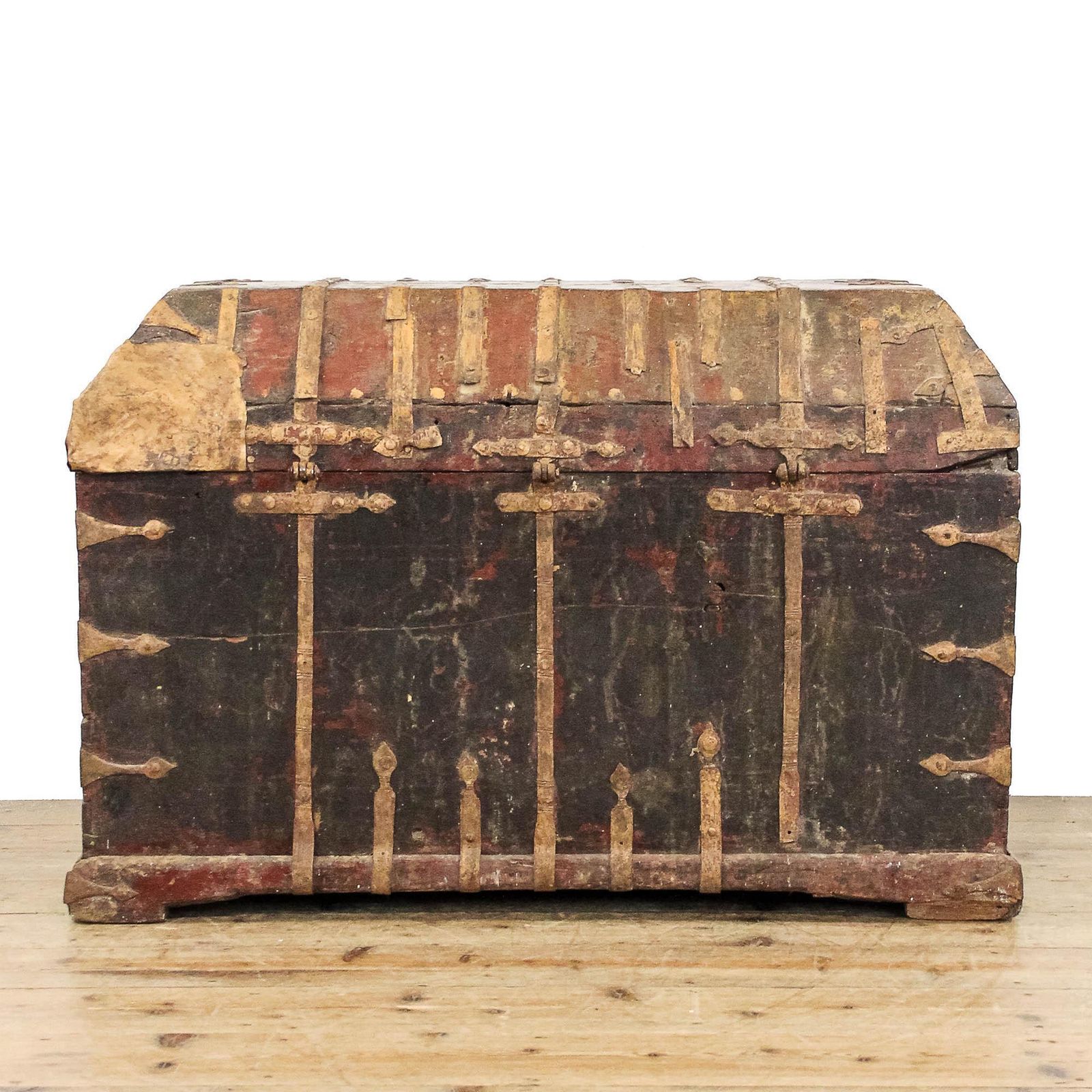 Antique 19th Century Iron Bound Trunk | Antique Furniture | Antique Trunk | Antique Storage | Pine Trunks | Blanket Box (M 5955) photo Furniture