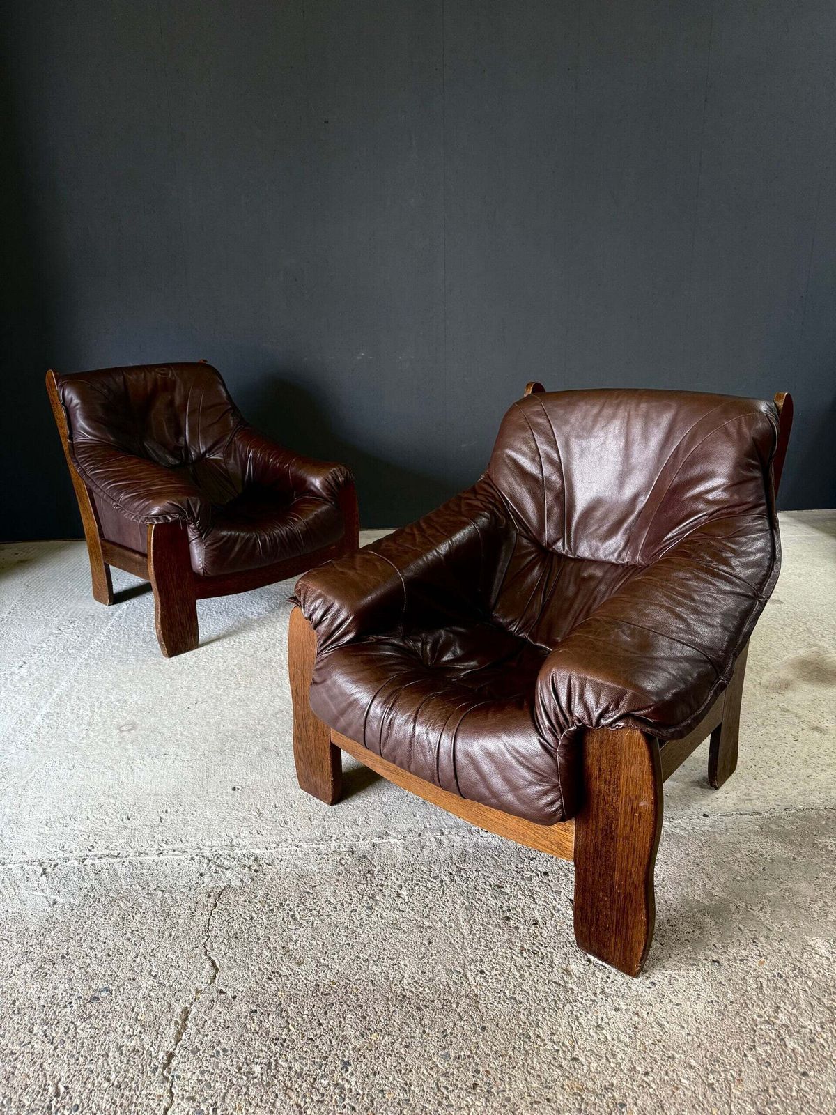 Brutalist Design Fauteuilset Van Leer En Eiken, België, Jaren 1970 photo buy