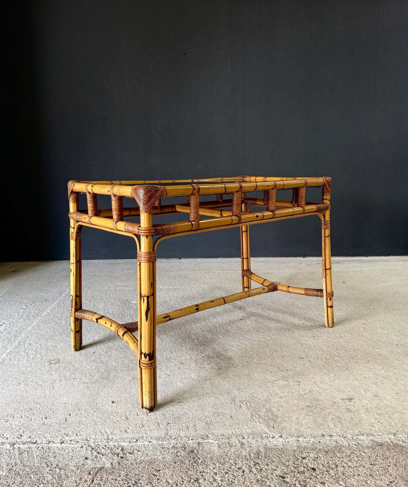Boho Design Bamboo Console Side Table, jaren 1960, Italië photo buy
