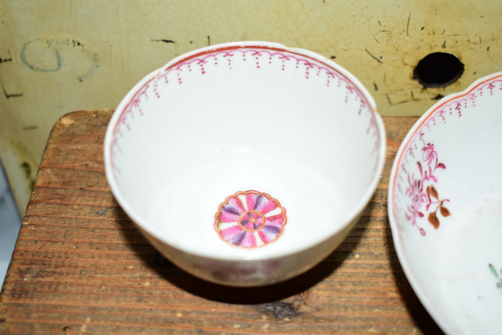 18th Century Chinese Export Famille Rose 3 Piece Tea Set   Qianlong Period C.1750 photo Home Decor