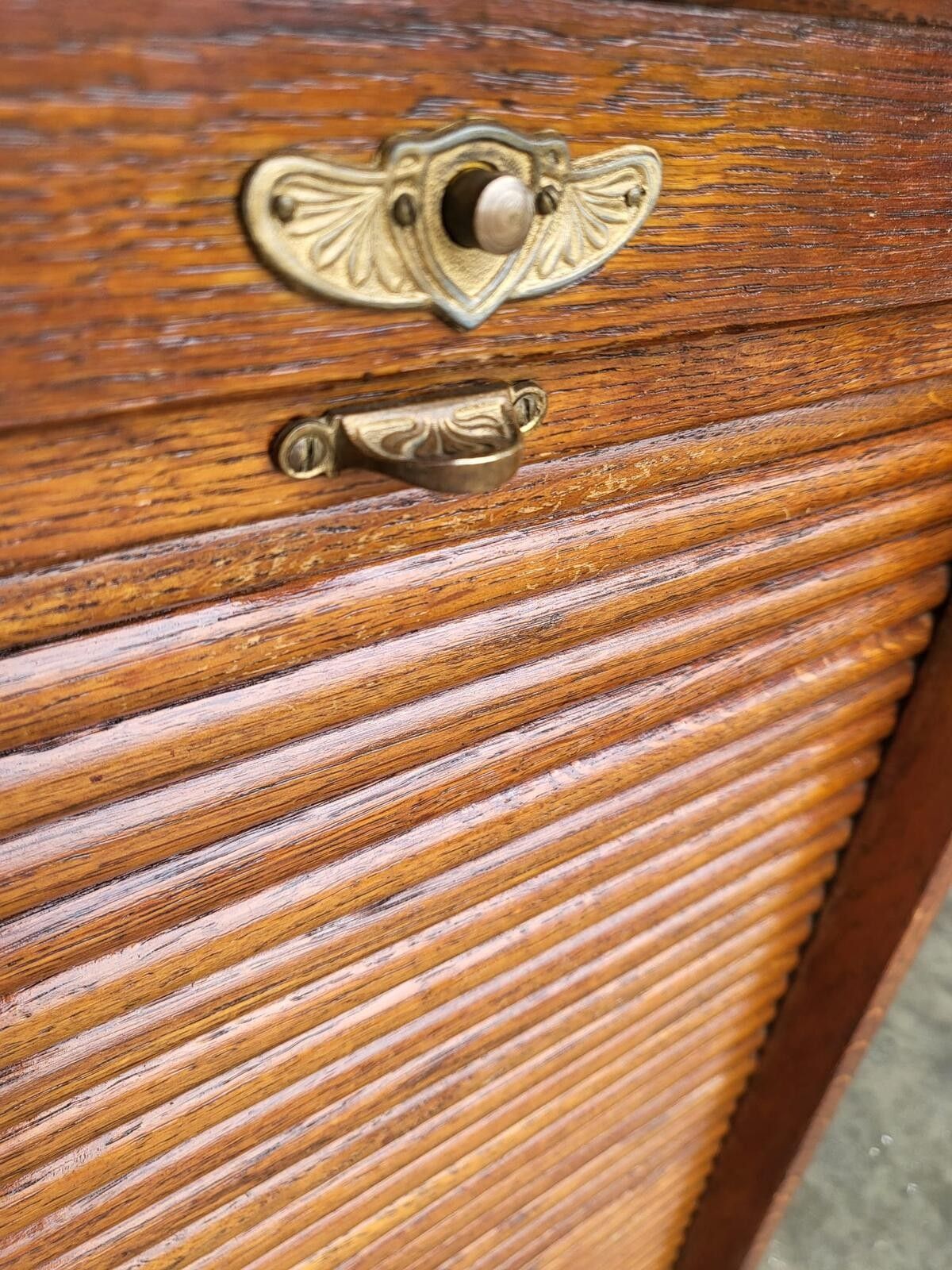 photo vinterior Antique Oak Roll Top Tambour Twin Pedestal Desk Drawers