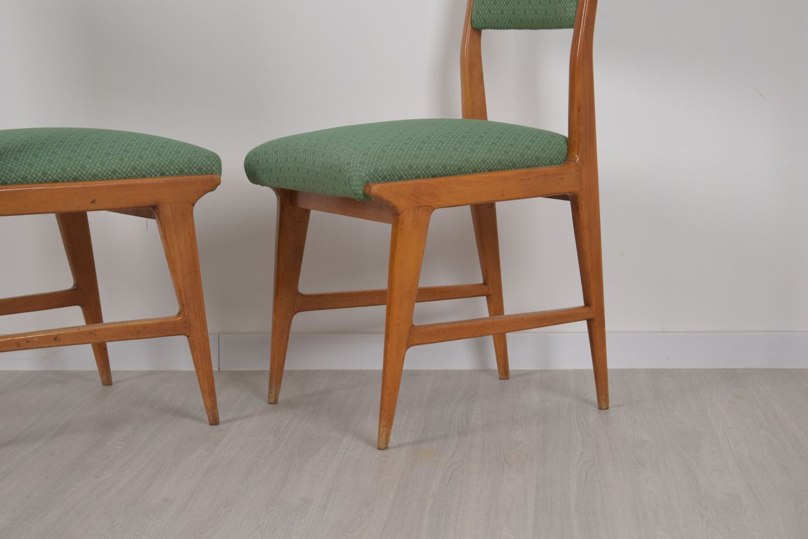 photo vinterior Vintage Chairs, Italy, 1950, Set Of 4