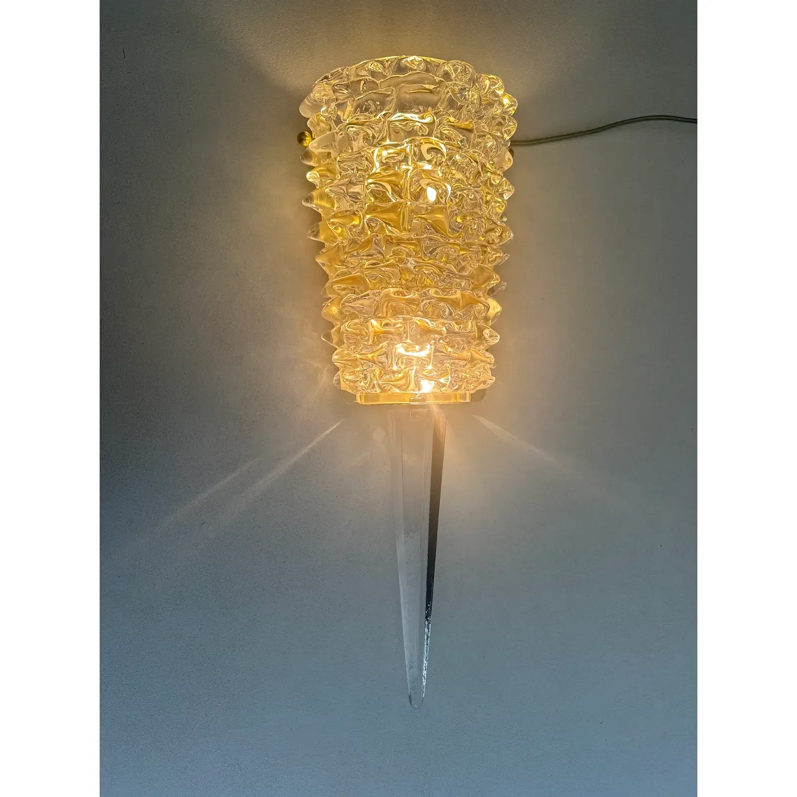 photo vintage Handcrafted Clear Rostrato Murano Glass Wall Light— Lot Of 4 Rostrato Wall Sconces