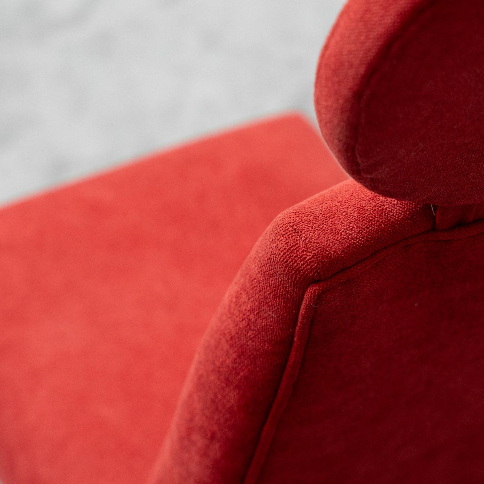 Vintage High Back Chair In Red Fabric, 1960s Design, Modern Antiques photo Furniture