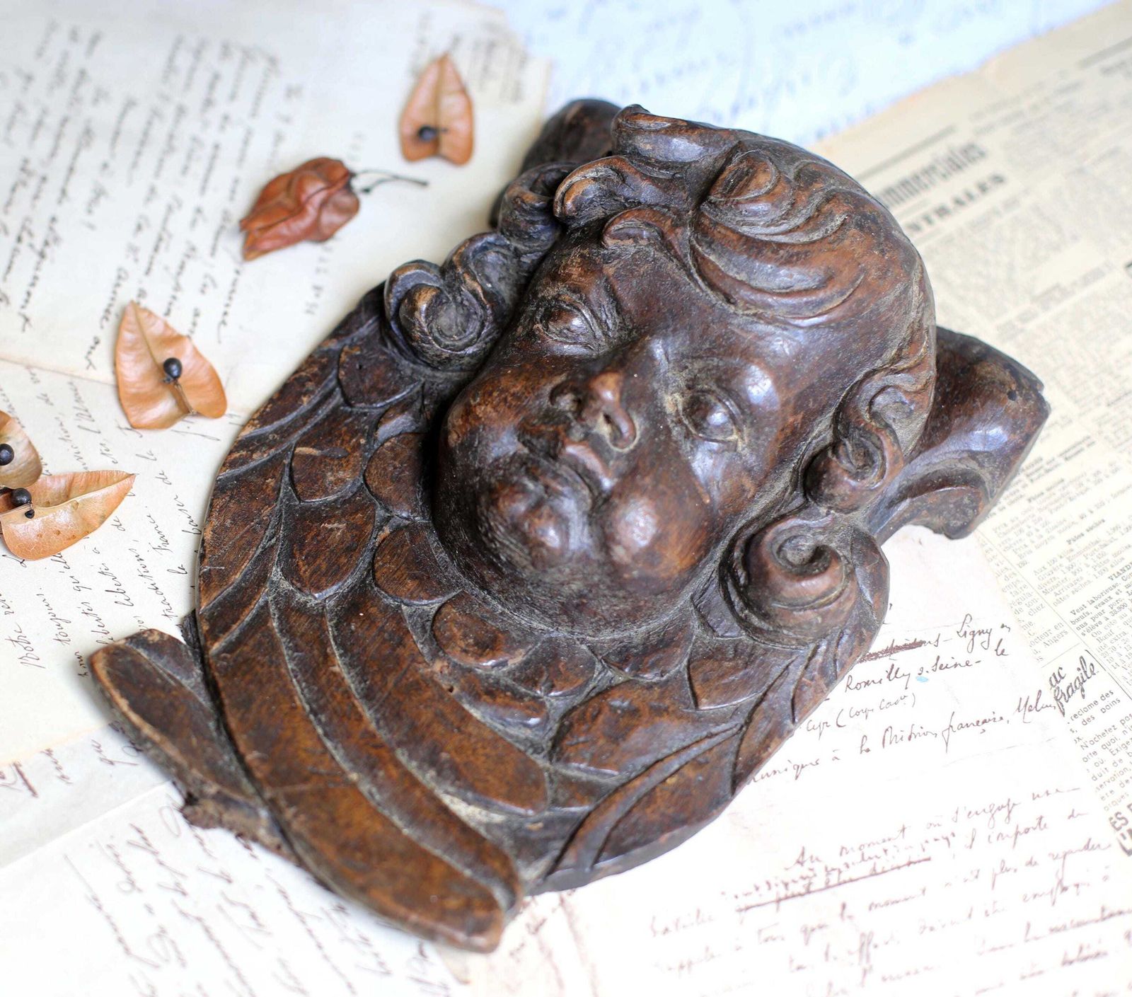 Baroque Putti Fragment Antique Carved Winged Head Wooden Wall Plaque Cherub Face 17th Century photo vintage
