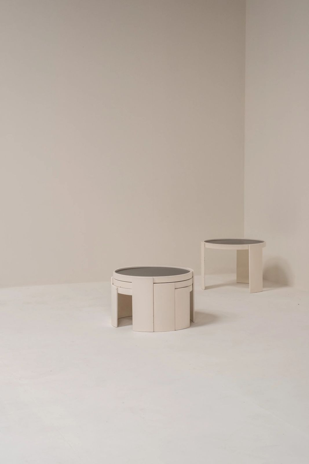 Set Of 4 'Model 780' White Wood Stacking Tables By Gianfranco Frattini For Cassina, Italy 1970s photo Furniture