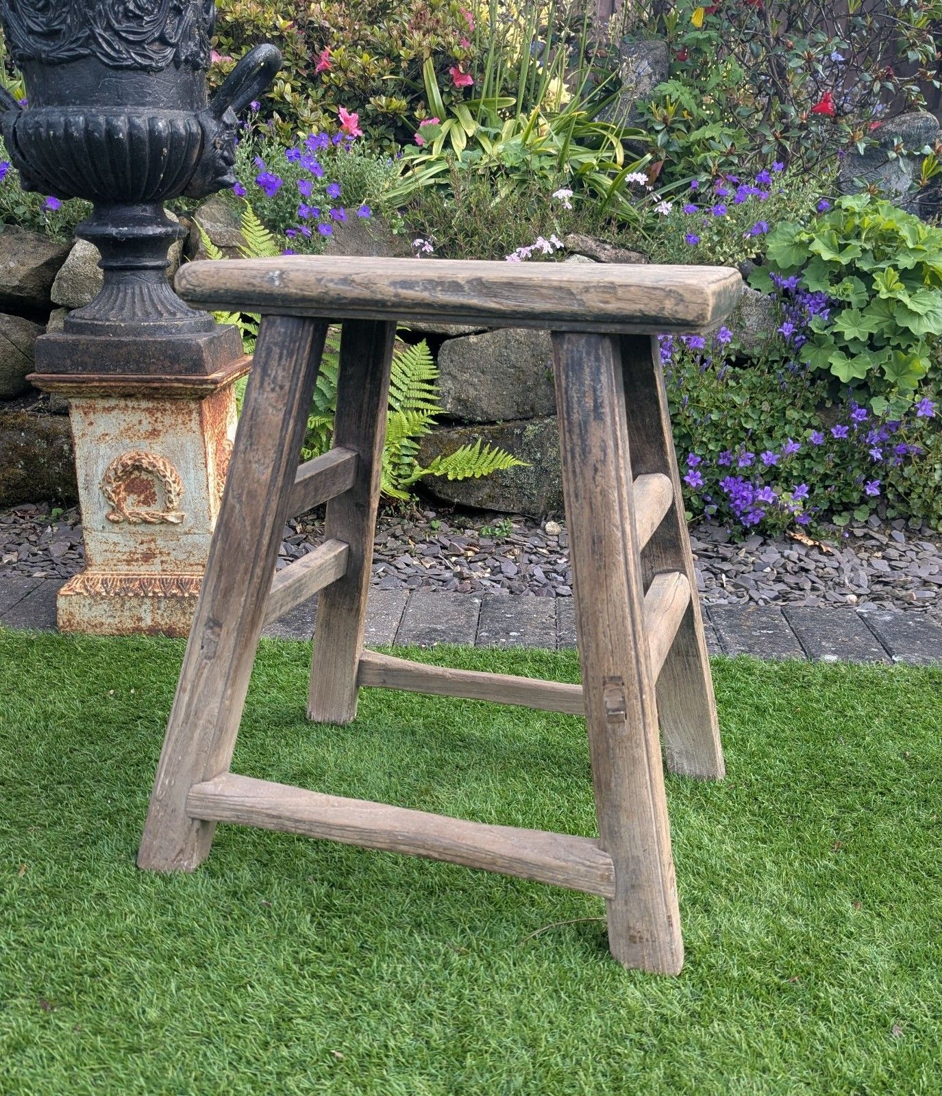 photo vinterior Rustic Reclaimed Vintage Elm Stool/Table Mark Ronson  Delivery Available 0310