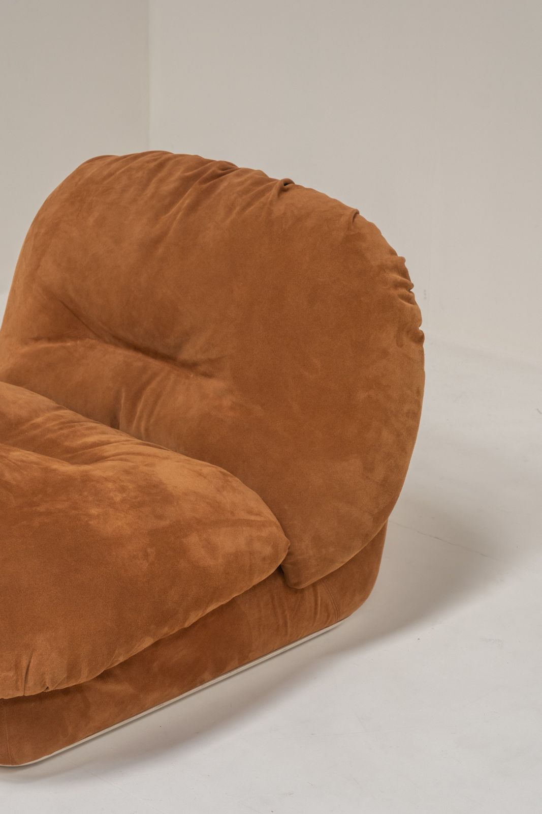 Pair Of “Jumbo” Lounge Chairs By Alberto Rosselli For Saporiti Italia, Italy 1970s photo vintage