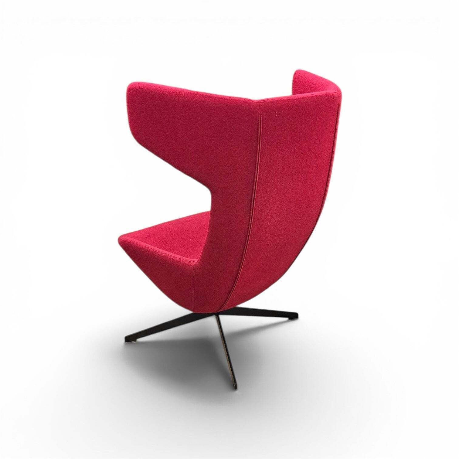 Alfredo Häberli / Armchair “Take A Line For A Walk” / Moroso / Italy / Design 2003 / Red Wool photo furniture