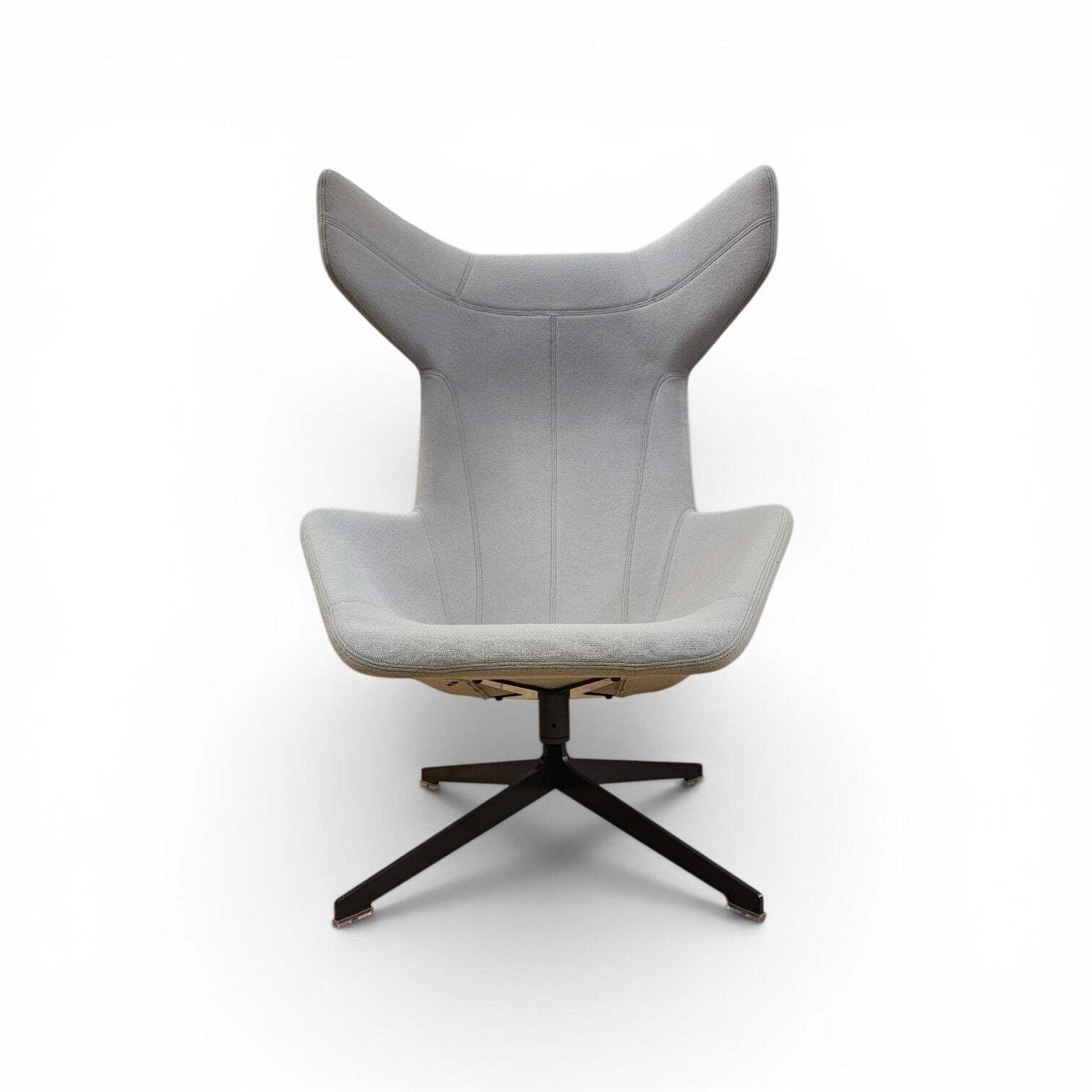 Alfredo Häberli / Armchair “Take A Line For A Walk” / Moroso / Italy photo furniture