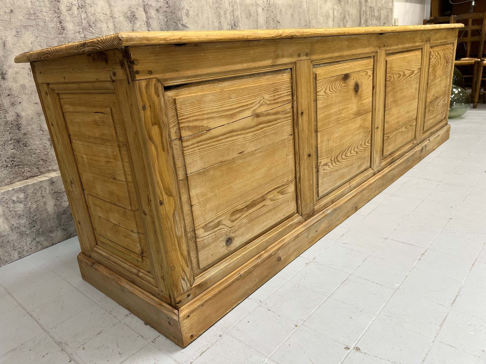 264.5cm Shop Counter Sideboard Open Shelves Kitchen Island With Drawers photo Furniture