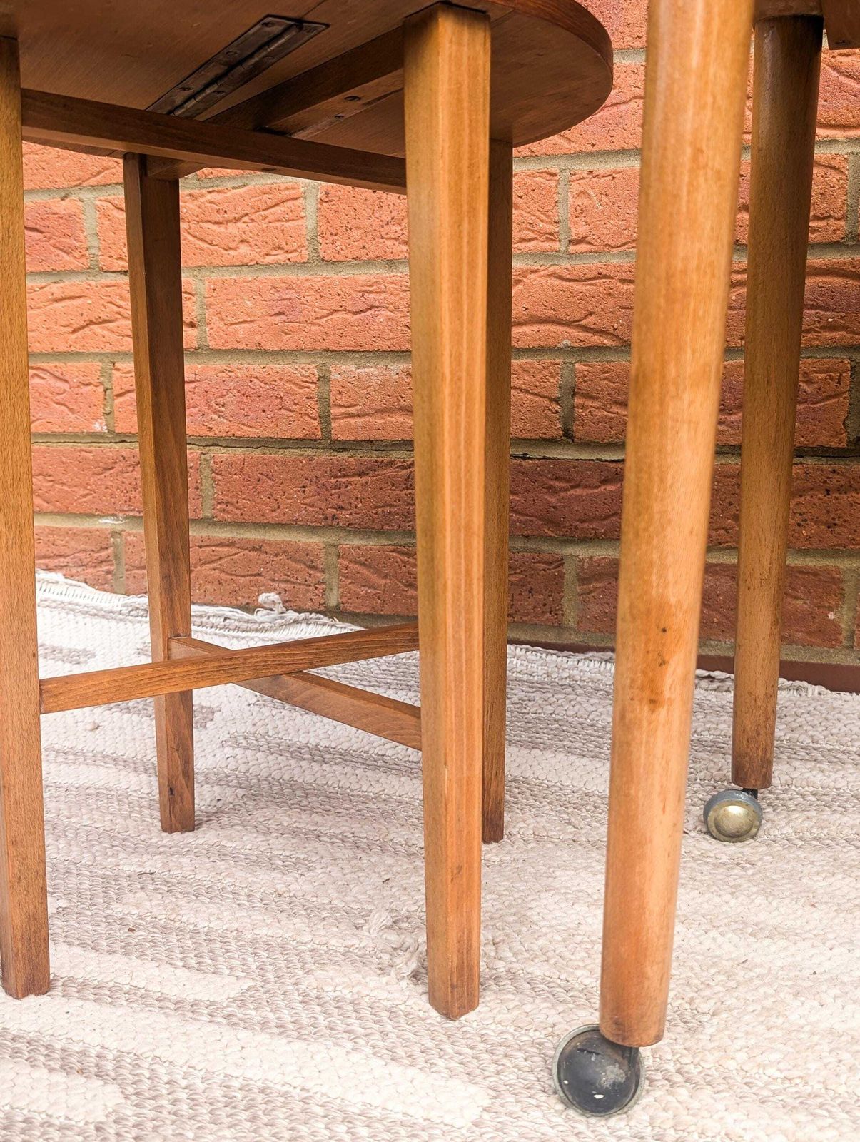 photo vinterior Vintage Mid Century Modern Nest Of 5 Teak Veneer Tables By Poul Hundevad For Novy Domov. Retro Furniture