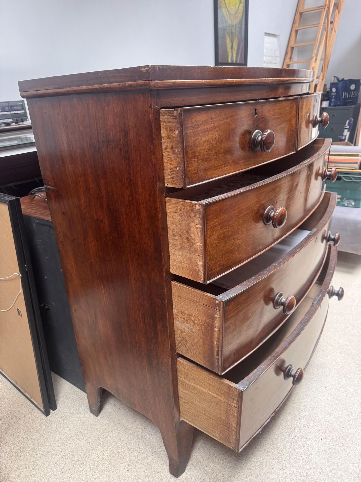 Regency Mahogany Bow Front Chest Of Drawers photo 750.0