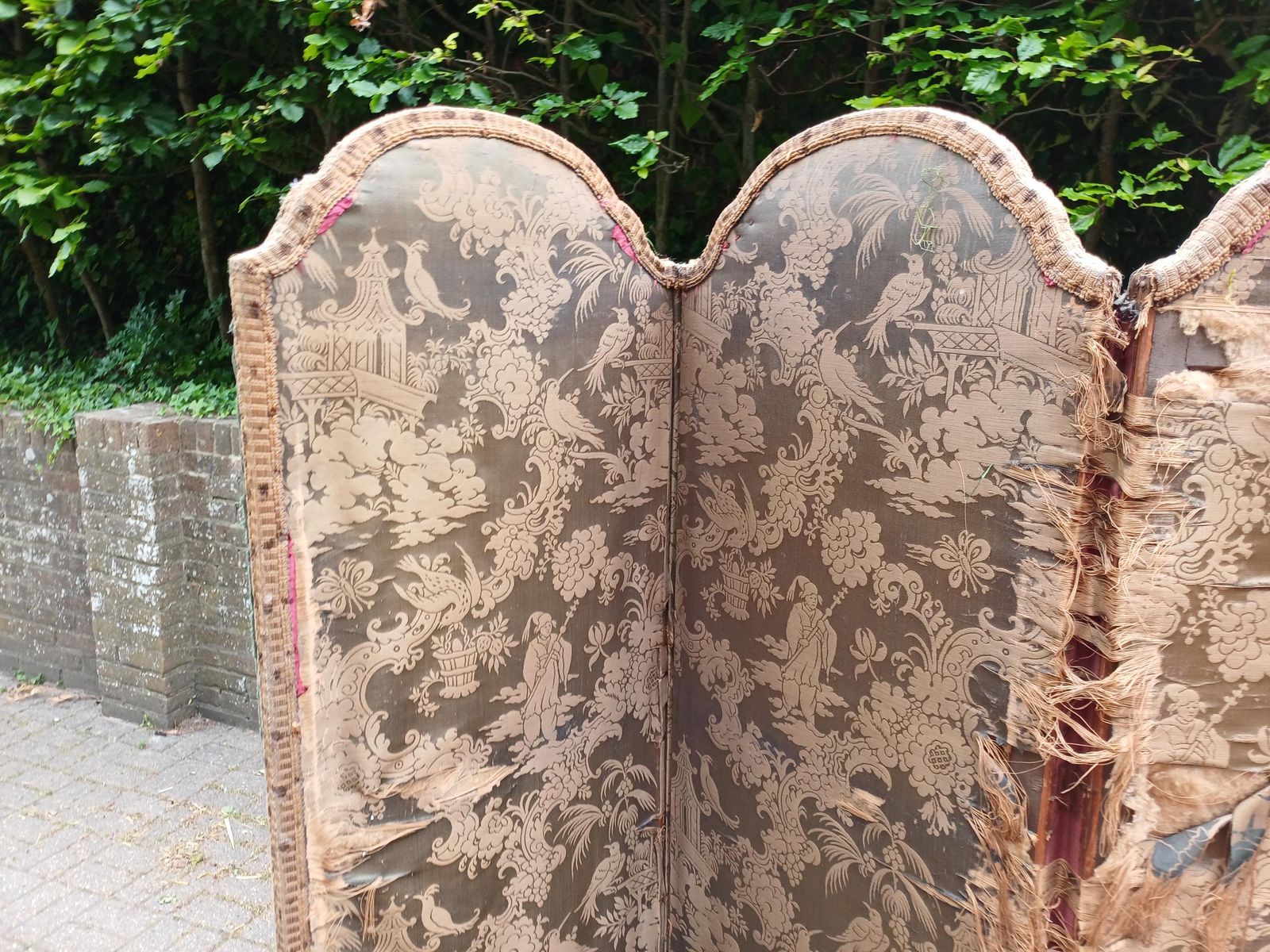 Antique Victorian Chinoiserie Folding Screen Room Divider Bohemian Vanity Screen Oriental Fabric Panels Free Hand Delivery photo vinterior