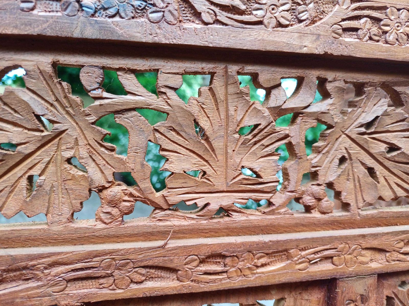 photo vintage Monumental Vintage Middle Eastern Carved Hardwood Folding Screen Room Divider Grapevine Panels 72” Free Hand Delivery