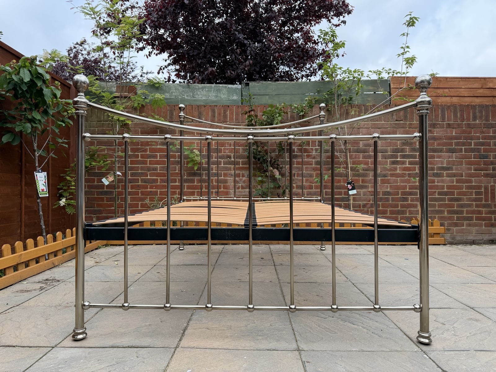Elegant & Premium Quality “The Original Bed Co” Kendal Nickel Double Size Frame   Good Condition, Rrp £1,500 photo 600.0