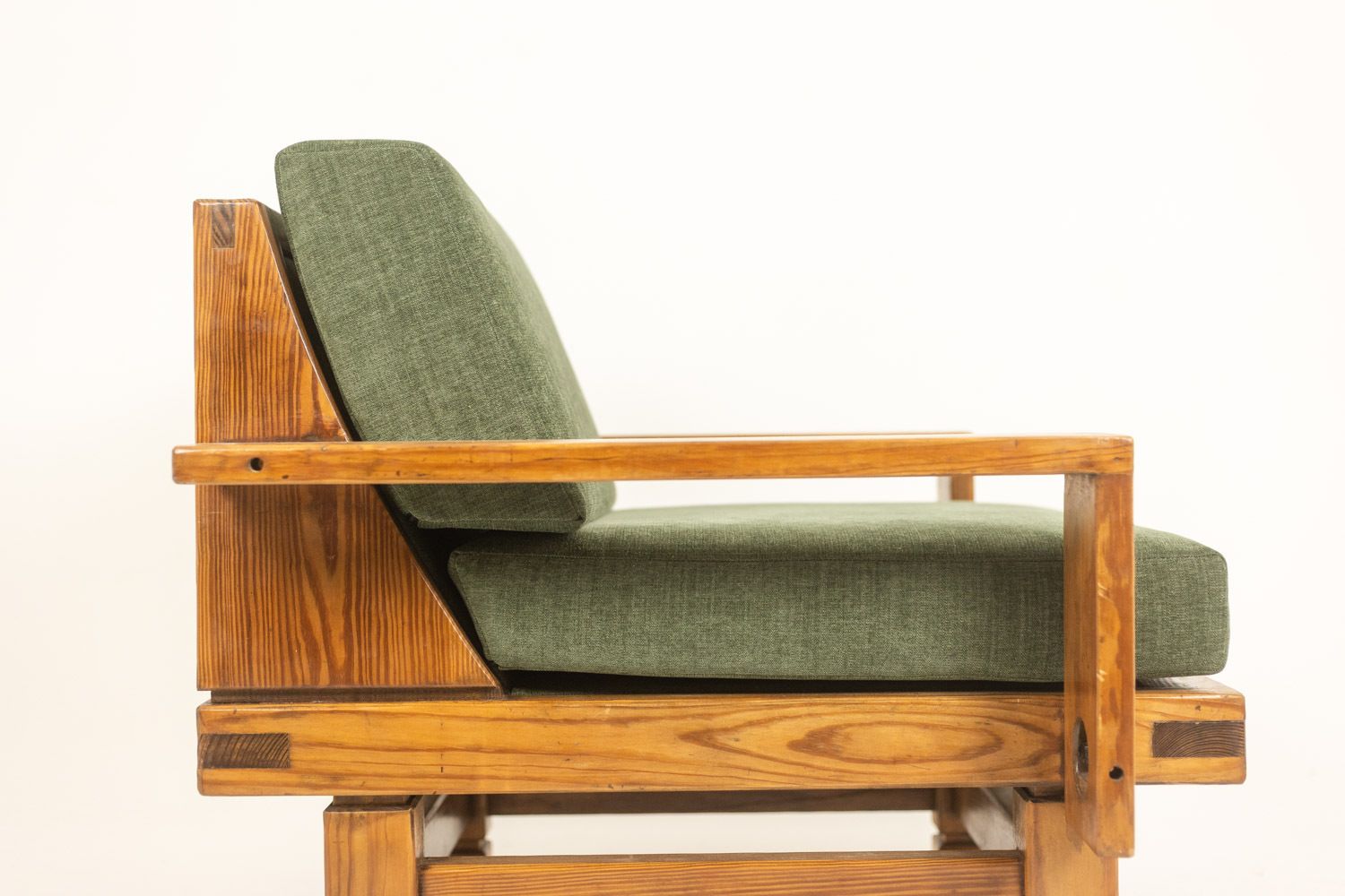 Pair Of Modernist Style Armchairs Made Of Pitch Pine. 1960s. photo vinterior