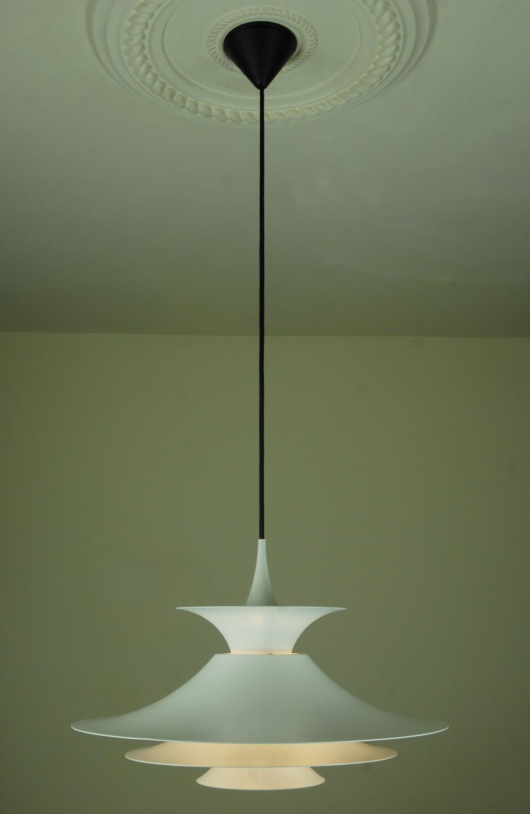 White Radius 1 Pendant Lamp By Eric Baslev For Fog And Mørup, 1960s photo Lighting