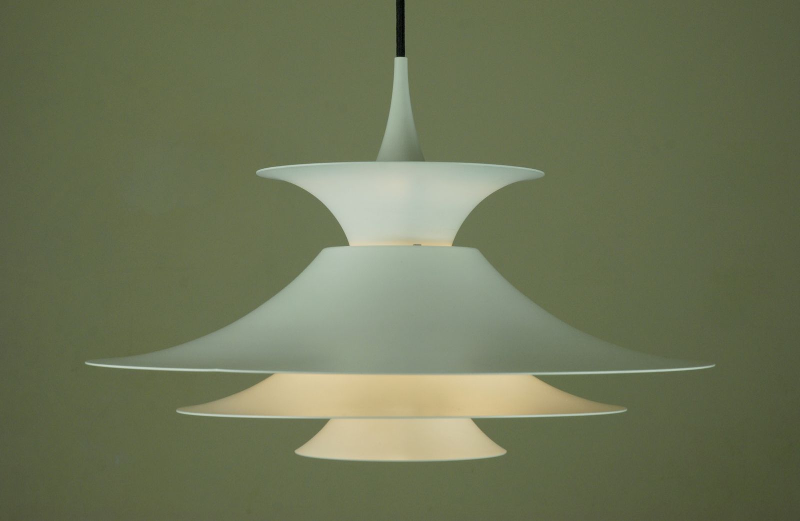 White Radius 1 Pendant Lamp By Eric Baslev For Fog And Mørup, 1960s photo 844.99