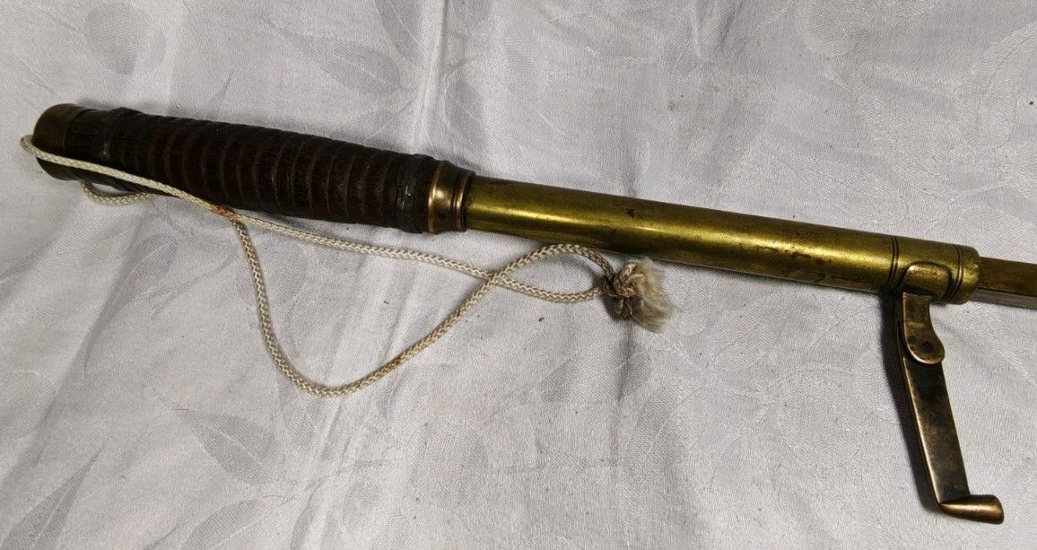 Antique Brass Telescopic Fishing Gaff Boat Hook Leather Handle Maritime photo vinterior