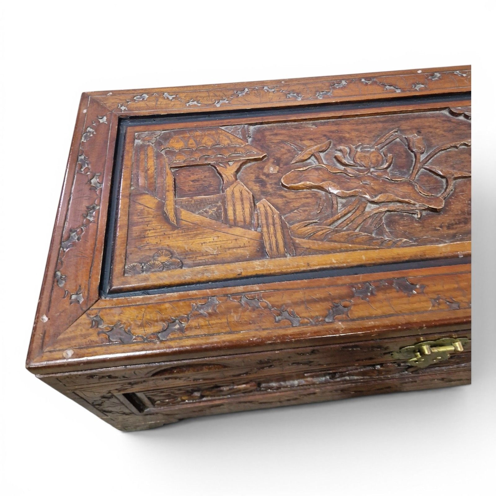 Oriental Camphor Wood Blanket Box Heavily Carved Storage Chest Trunk photo vintage