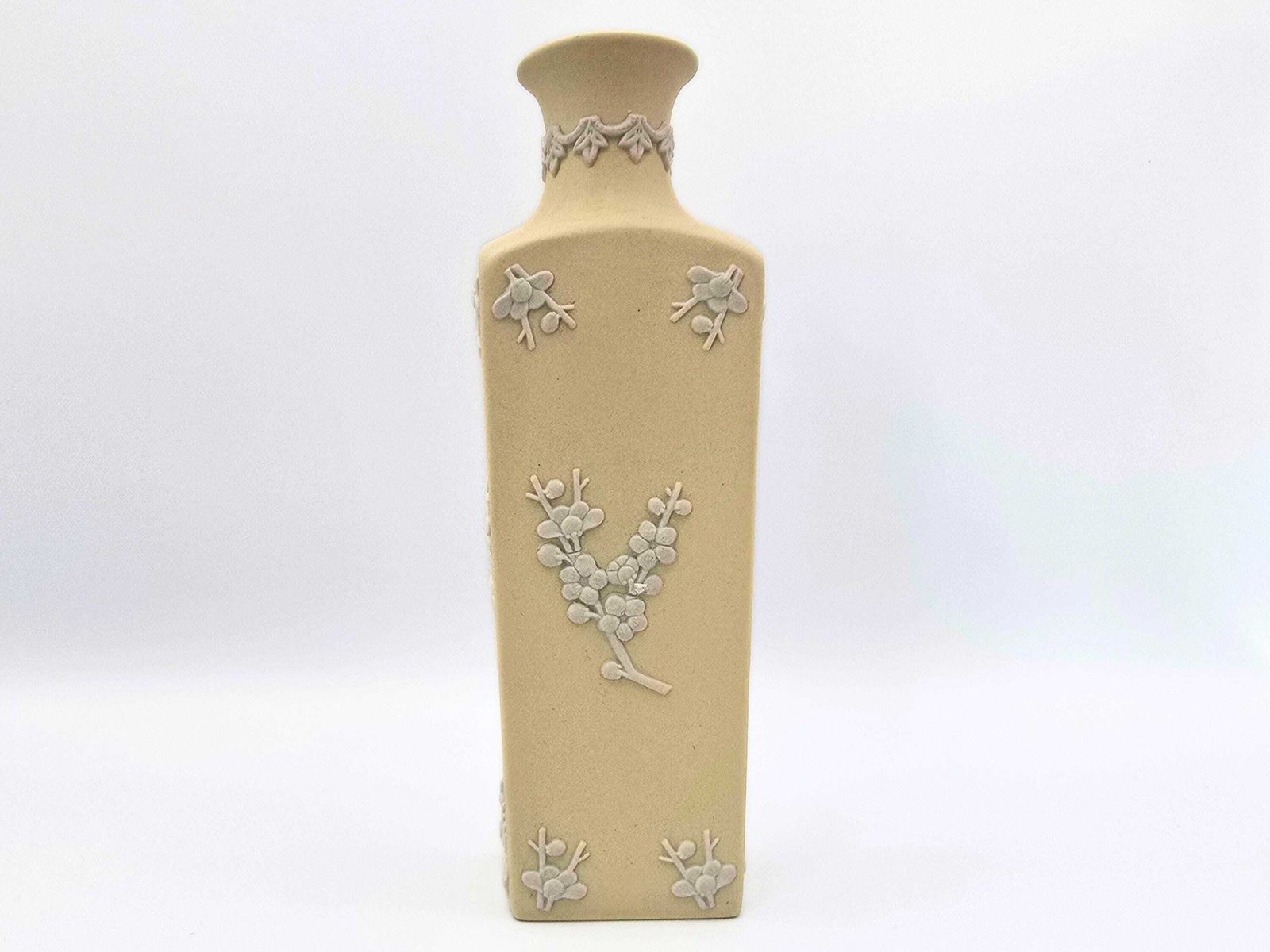 Wedgwood Primrose Yellow Jasperware Rectangular Bud Vase photo for sale
