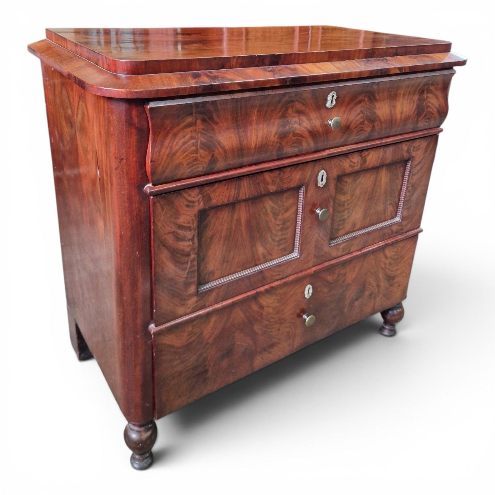 Antique Continental Flame Mahogany Chest Of 3 Drawers Biedermeier Style photo vinterior