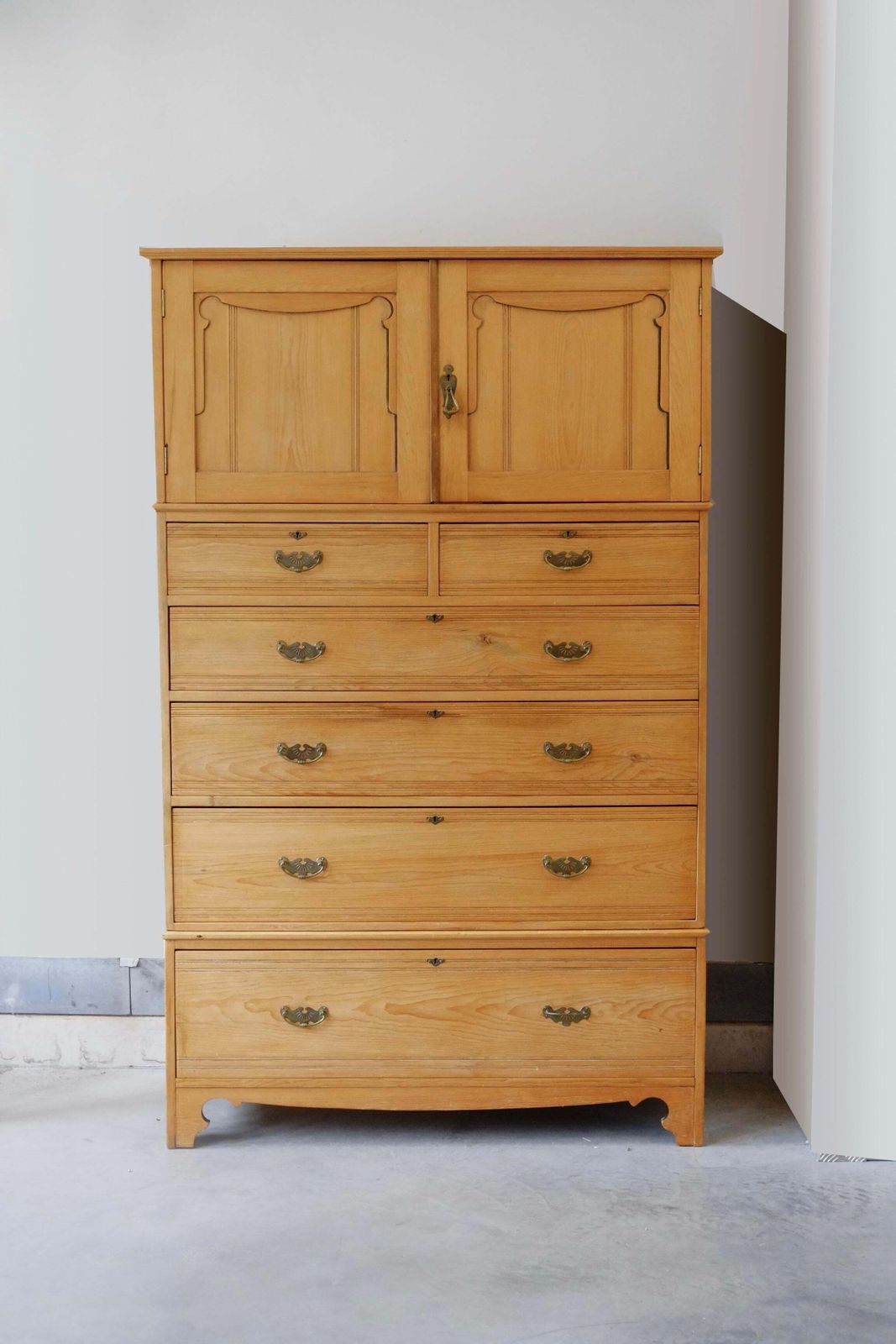 19th Century English Antique Pine Linen Press / Housekeeper's Cupboard. photo furniture