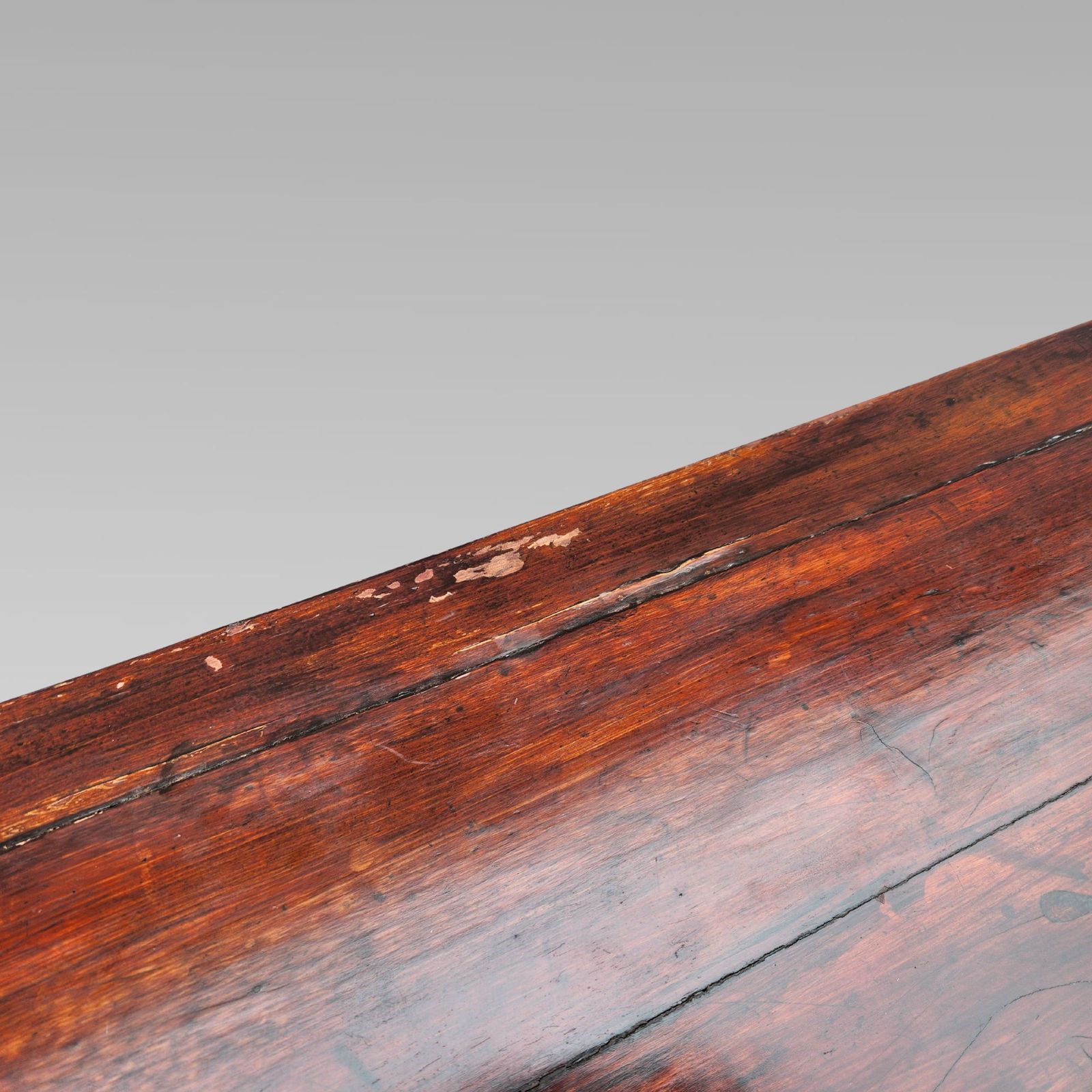 photo vinterior Stunning Antique Chinese 19th Century Qing Dynasty Elm Altar Table Chinoiserie