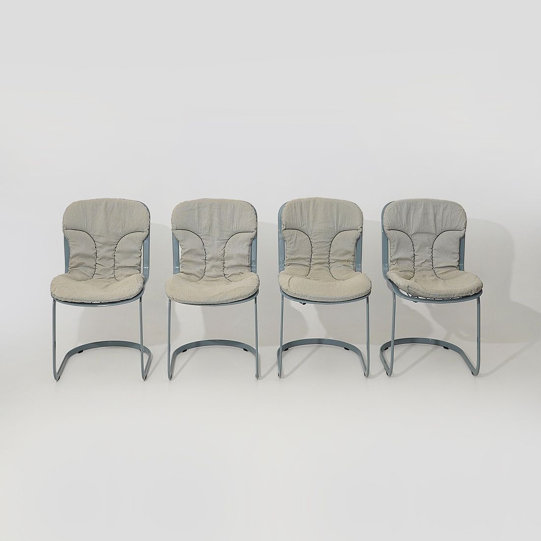 Set Of 4 “077” Chairs By Studio Cidue For Cidue, 1970s photo for sale