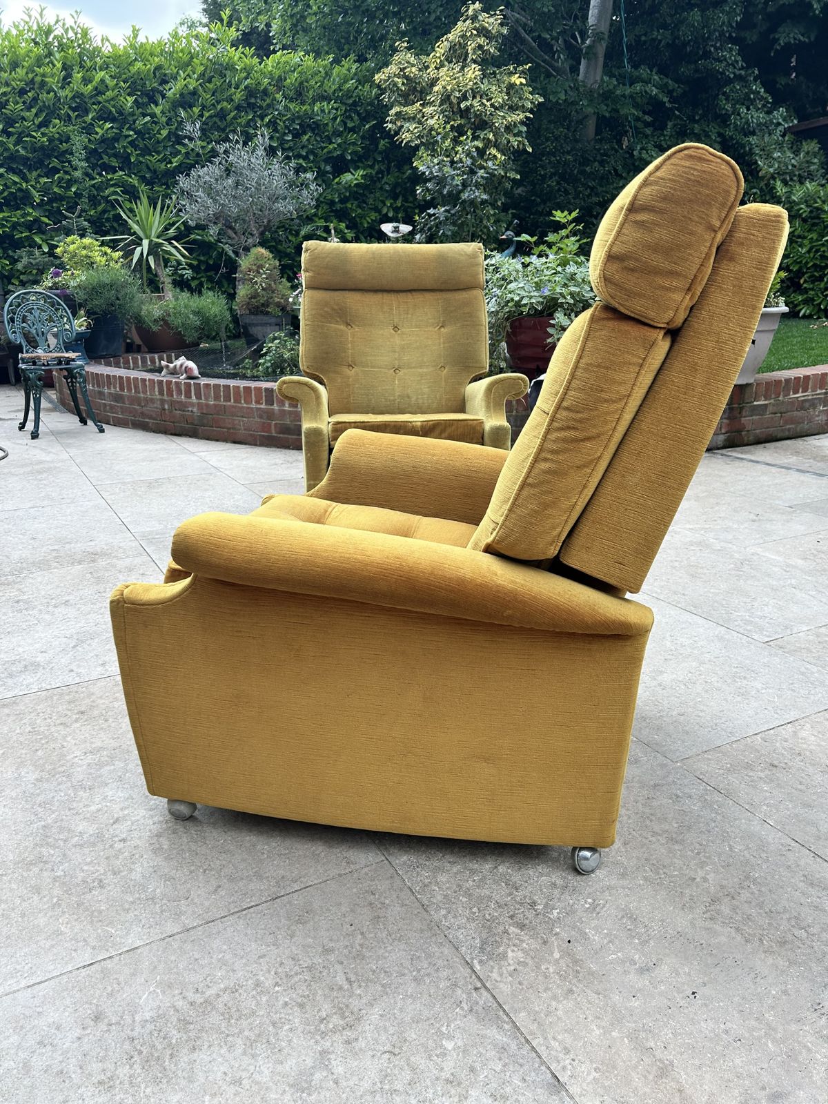 Classic Parker Knoll Reclining Armchairs (Set Of Two) No.N30 photo for sale