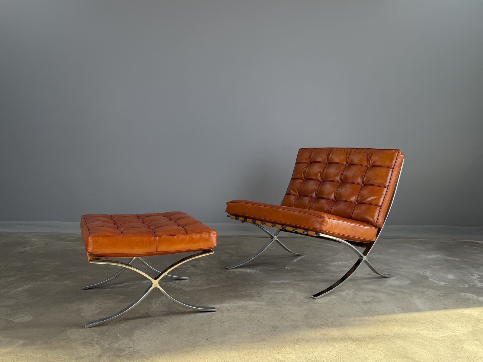 Barcelona Chair Leather Lounge Brown Tan Cognac Accent Chair Bauhaus Statement Armchair photo for sale