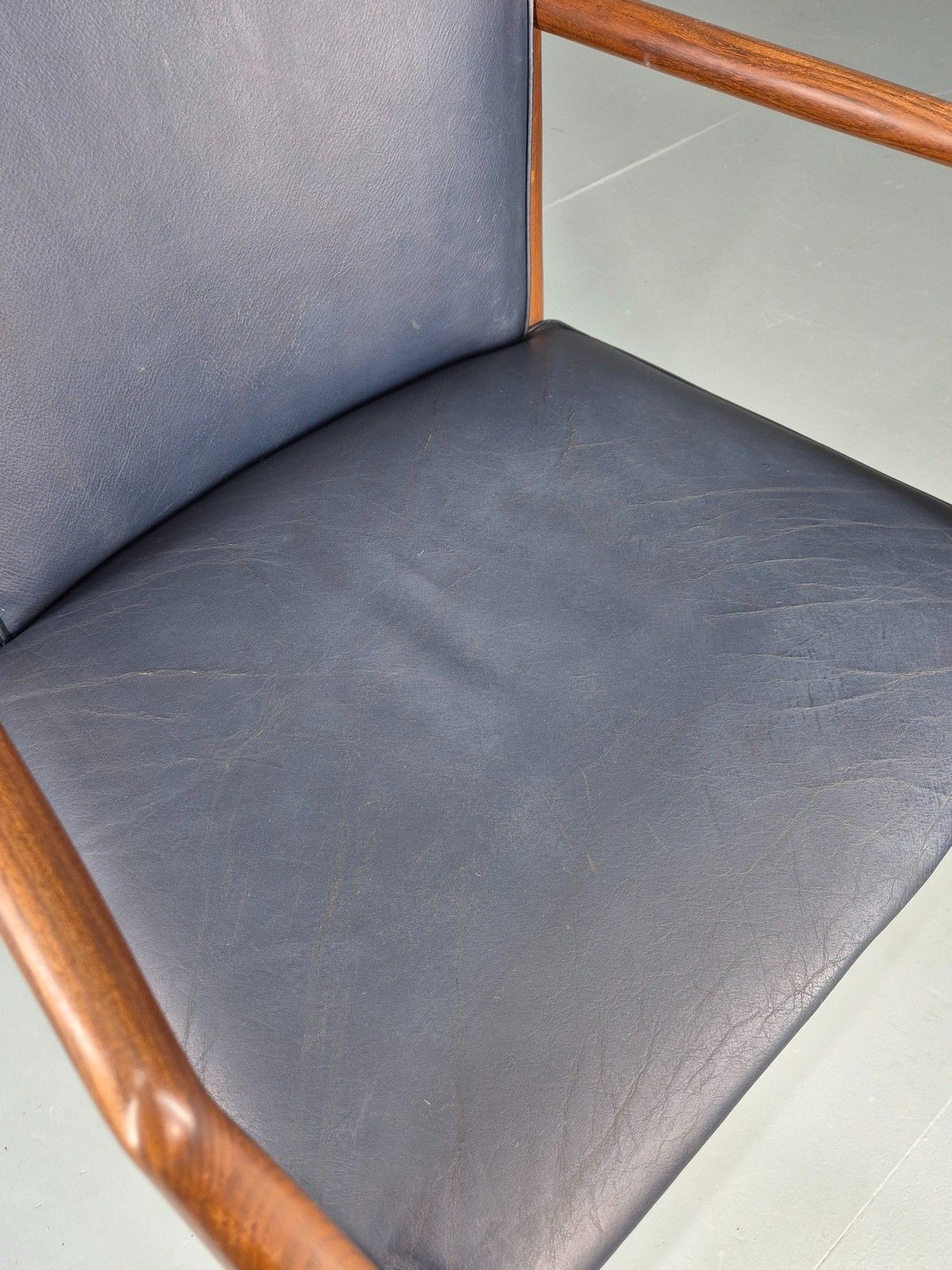 Vintage Mid Century Teak Armchair Blue Leather 1960s Retro Eb11897 photo 375.0