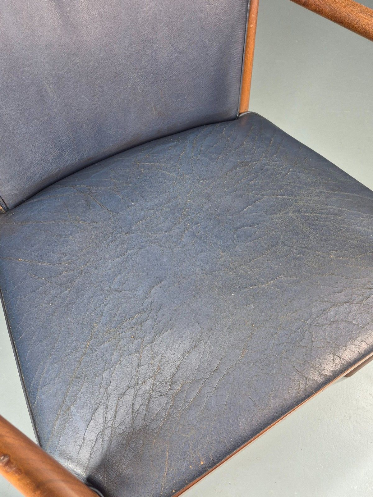 Vintage Mid Century Teak Armchair Blue Leather 1960s Retro Eb11901 photo 375.0