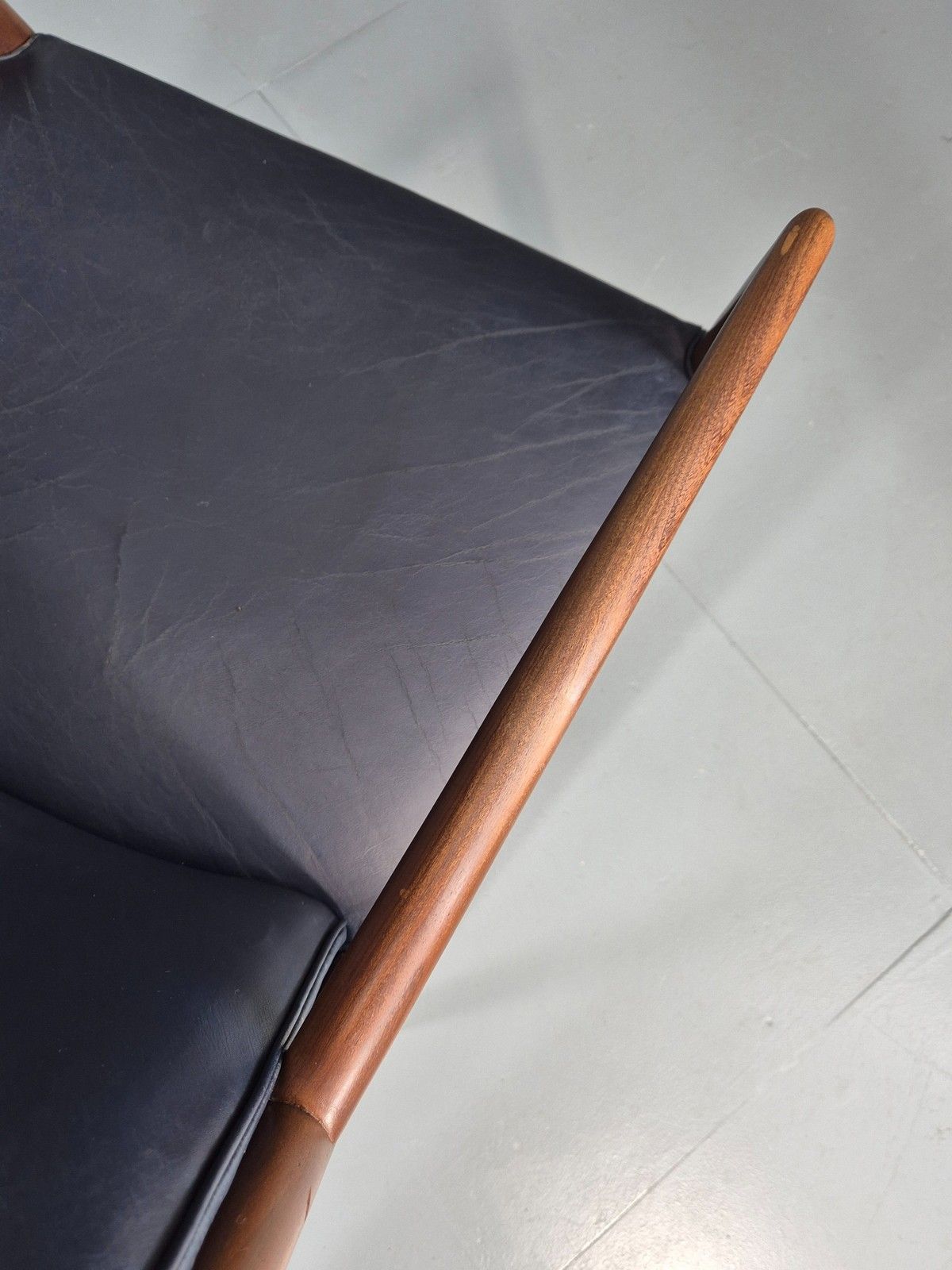 photo furniture Vintage Mid Century Teak Armchair Blue Leather 1960s Retro Eb11905