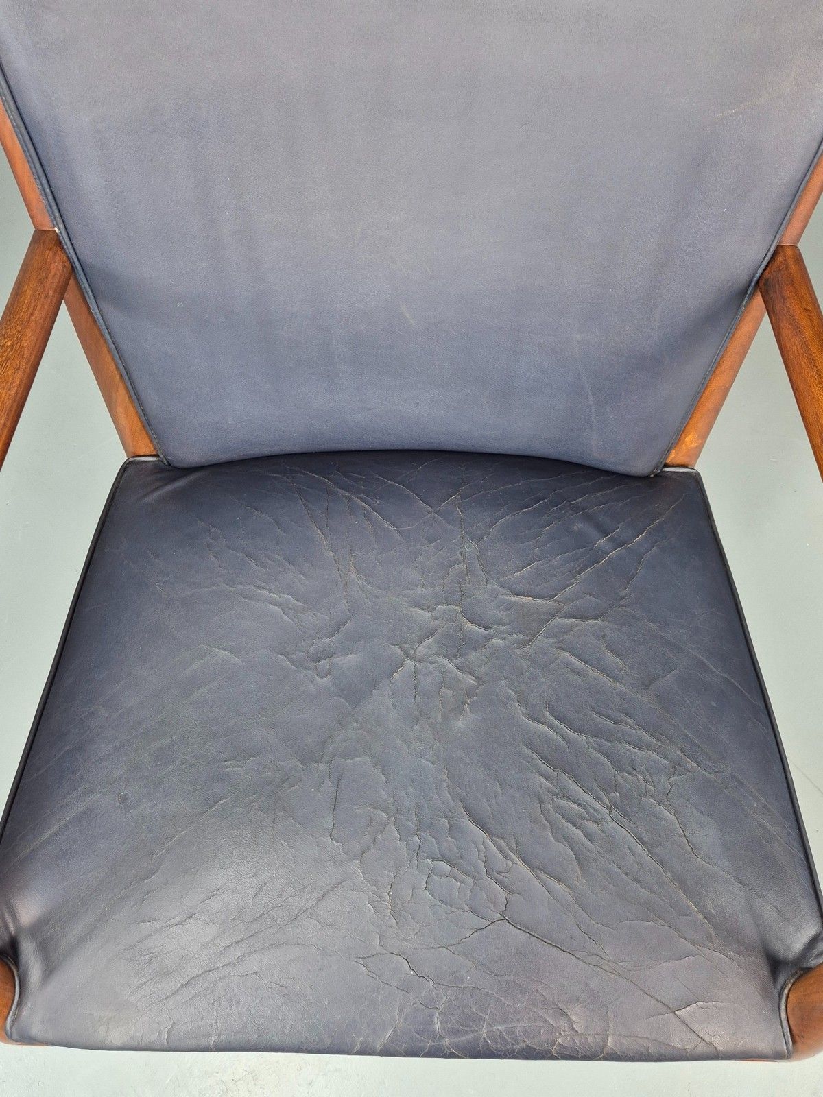 Vintage Mid Century Teak Armchair Blue Leather 1960s Retro Eb11908 photo 375.0